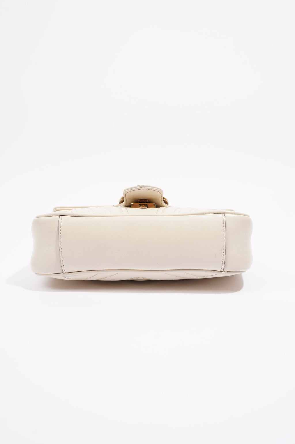 Gucci Womens Marmont Flap White Matelasse Mini