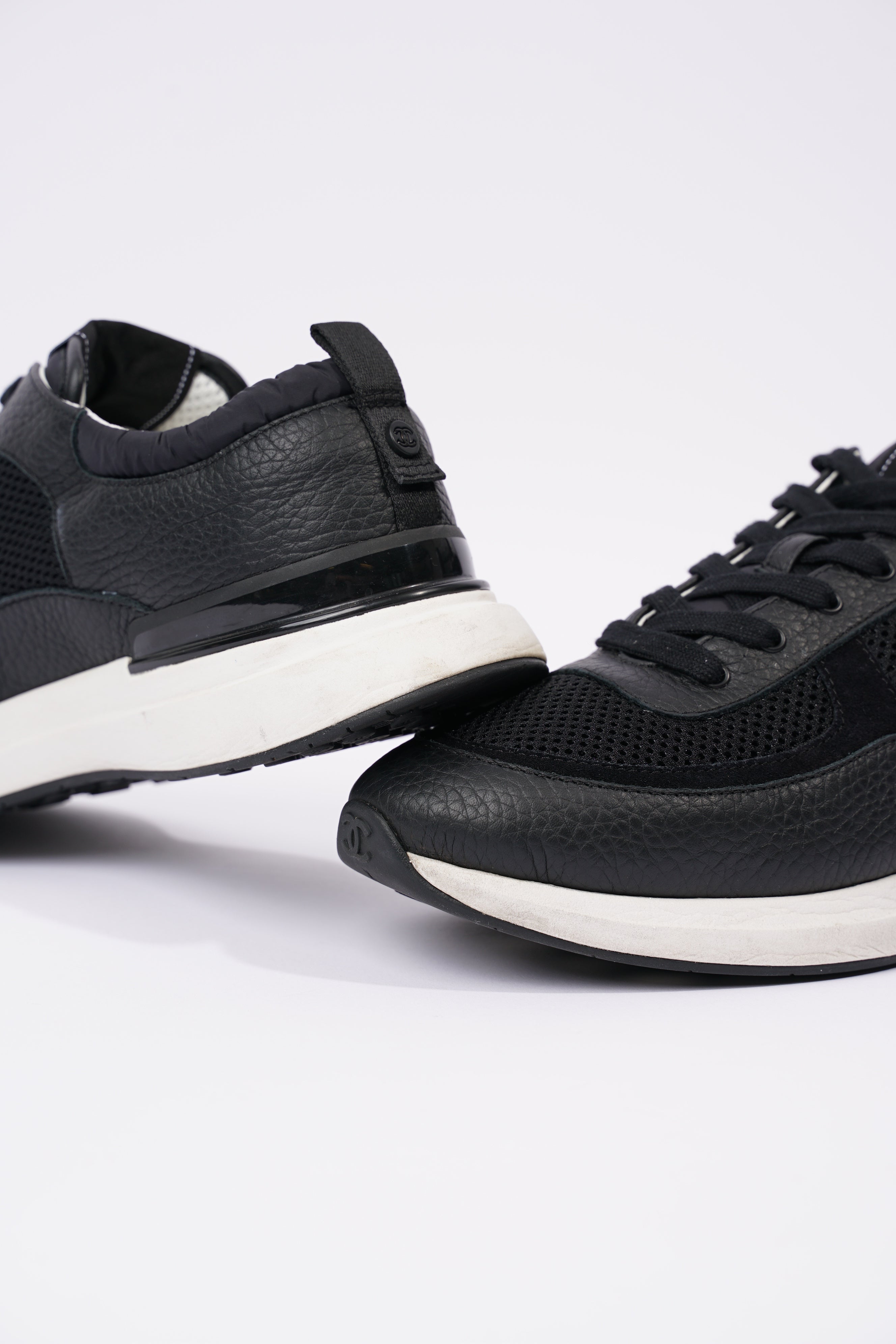 Chanel Mens CC Logo Black / White EU 43 / UK 9