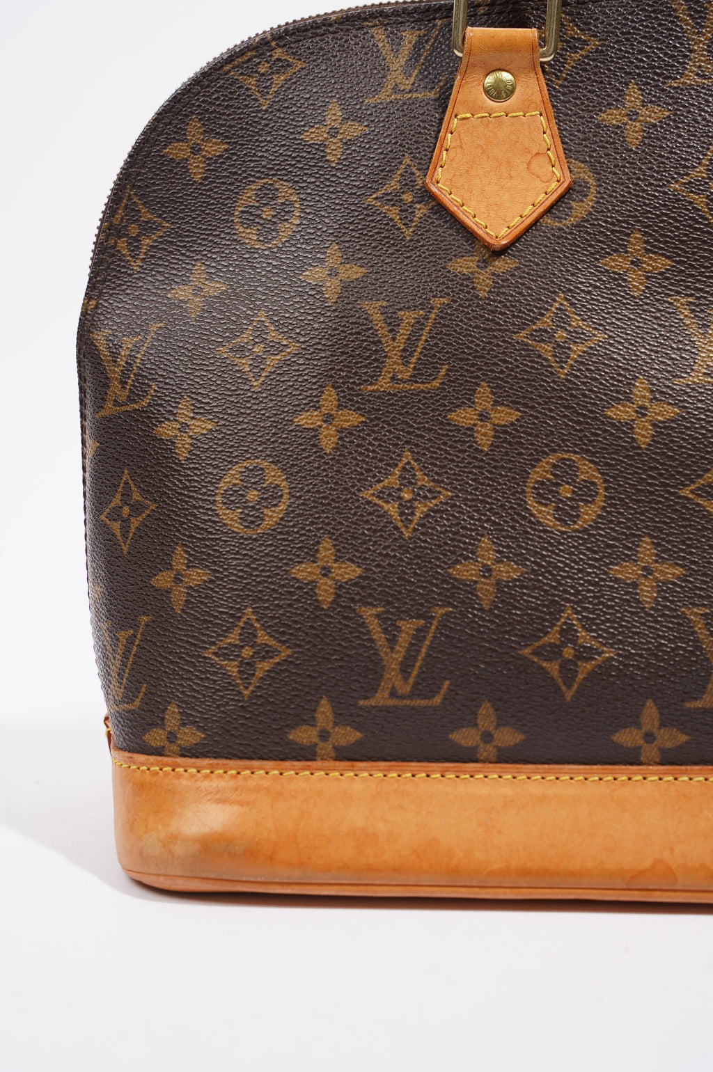 Louis Vuitton Womens Vintage Alma Monogram PM