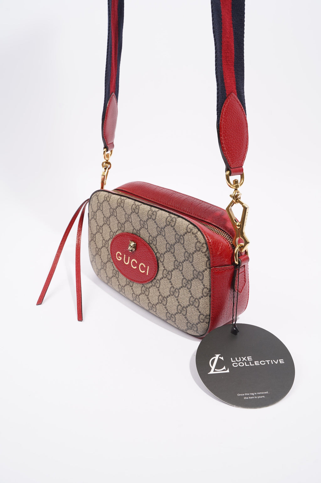 Gucci Womens Neo Vintage GG Messenger Bag Supreme Red