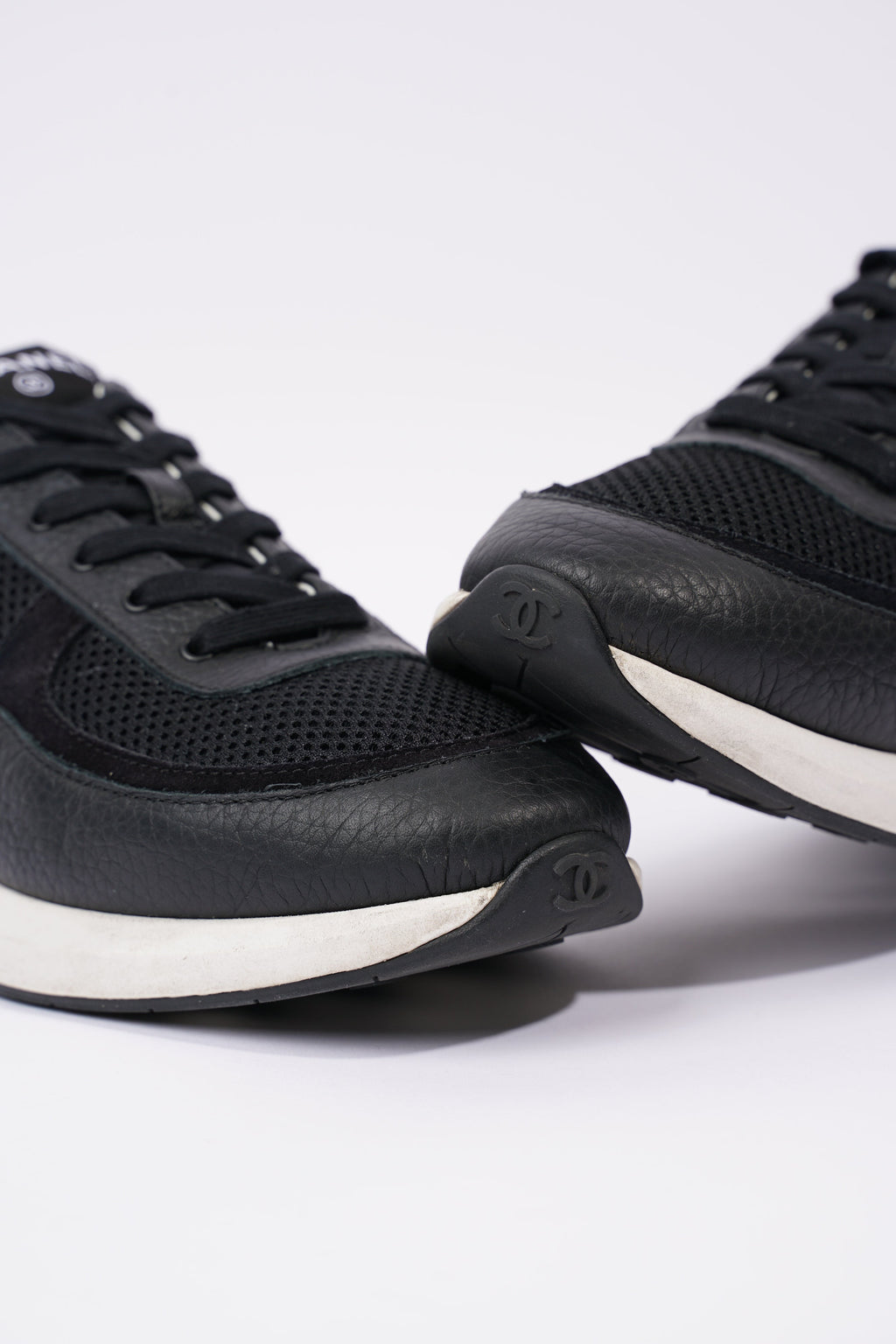 Chanel Mens CC Logo Black / White EU 43 / UK 9