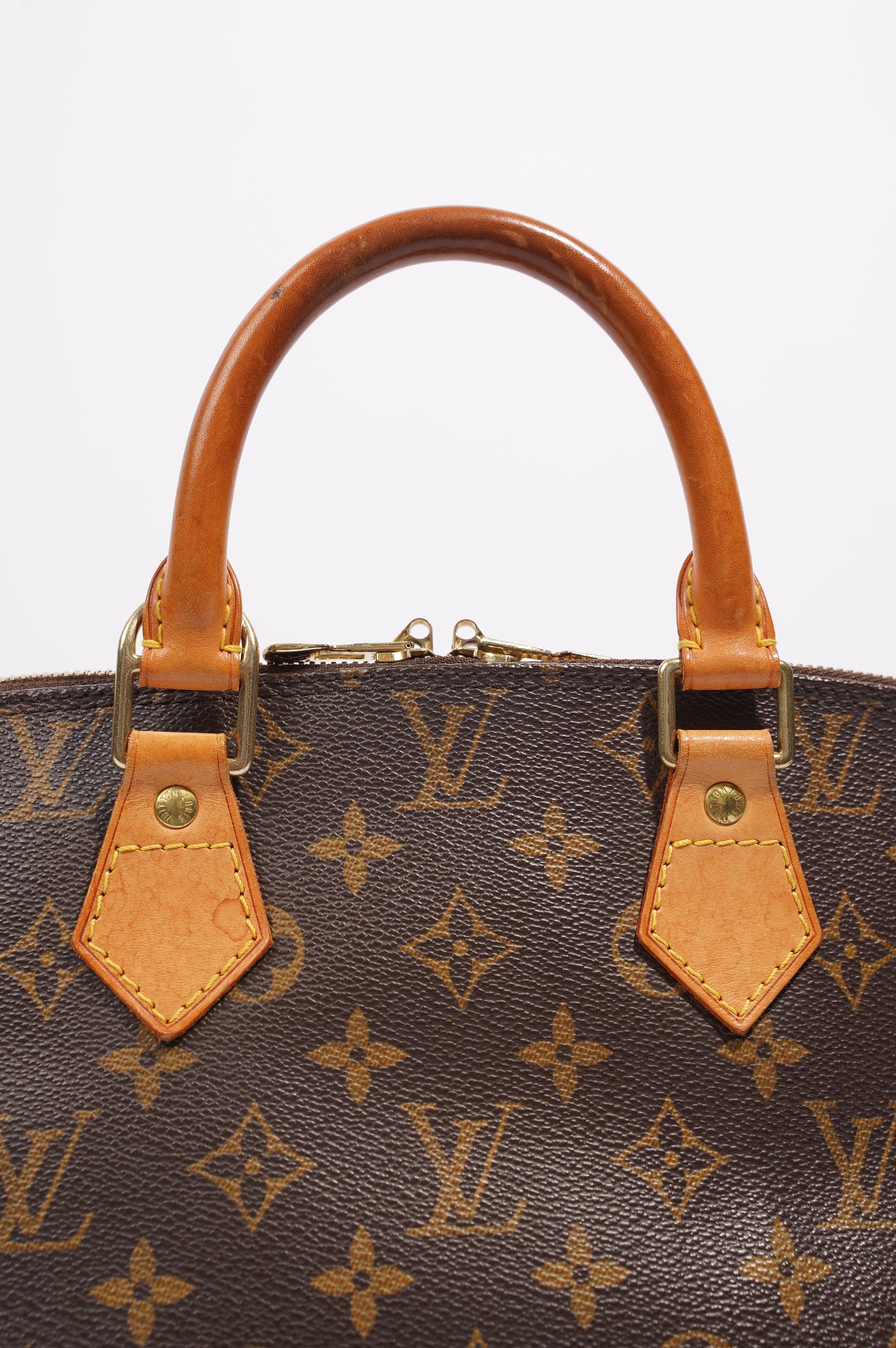 Louis Vuitton Womens Vintage Alma Monogram PM