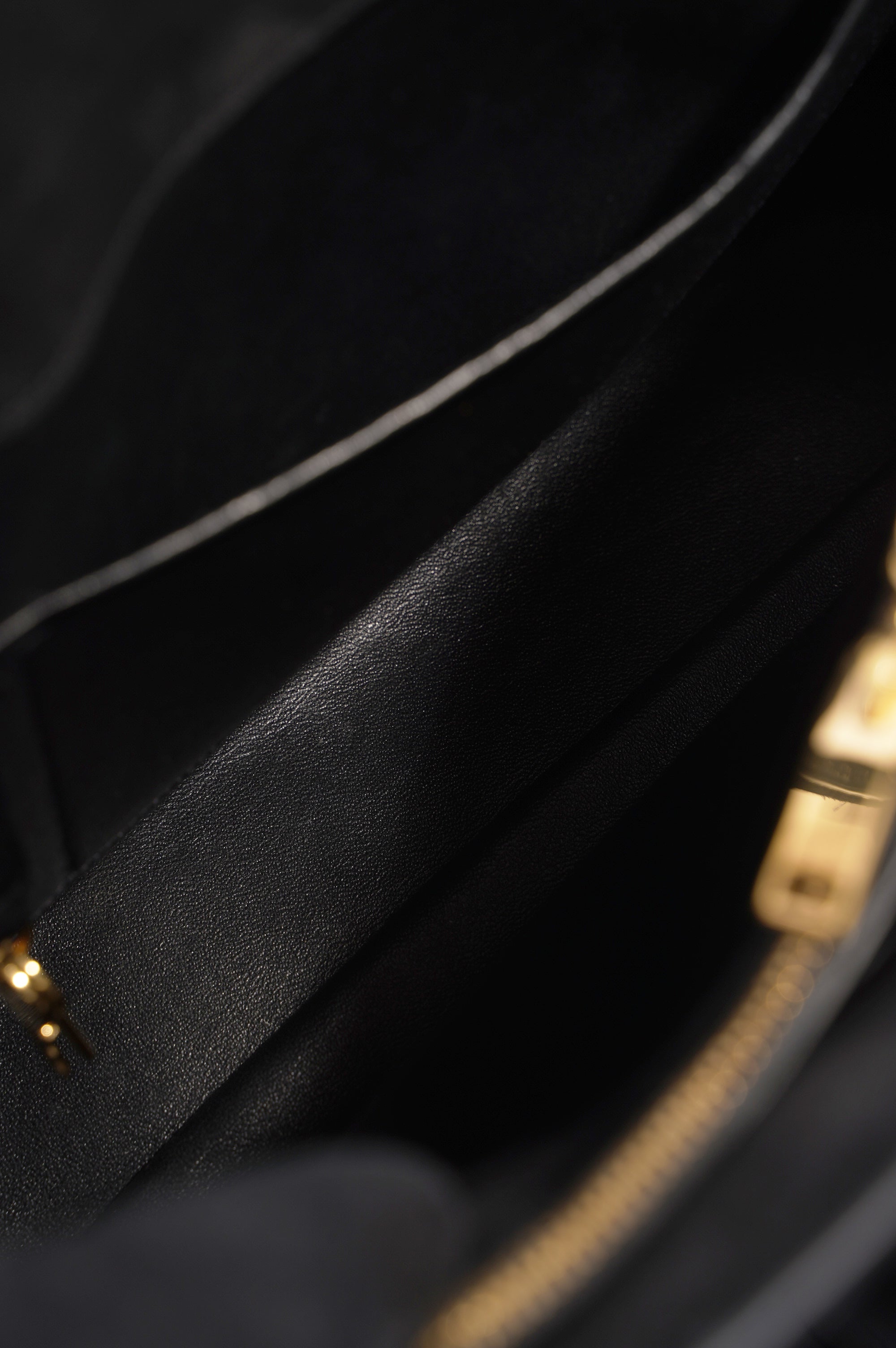 Saint Laurent Womens Sac De Jour Black Small