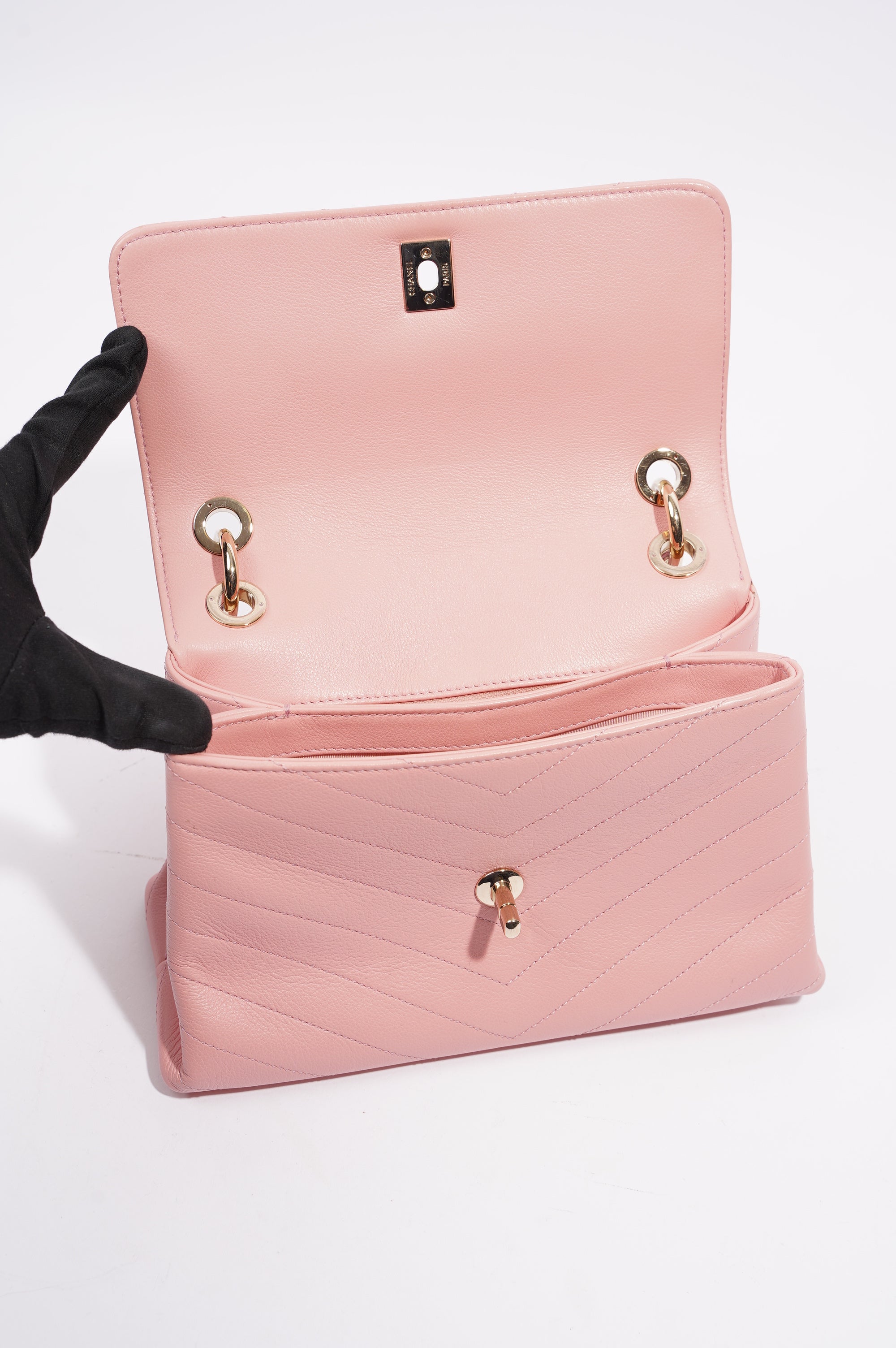 Chanel Womens Chevron Chic Top Handle Bag Pink Caviar Small