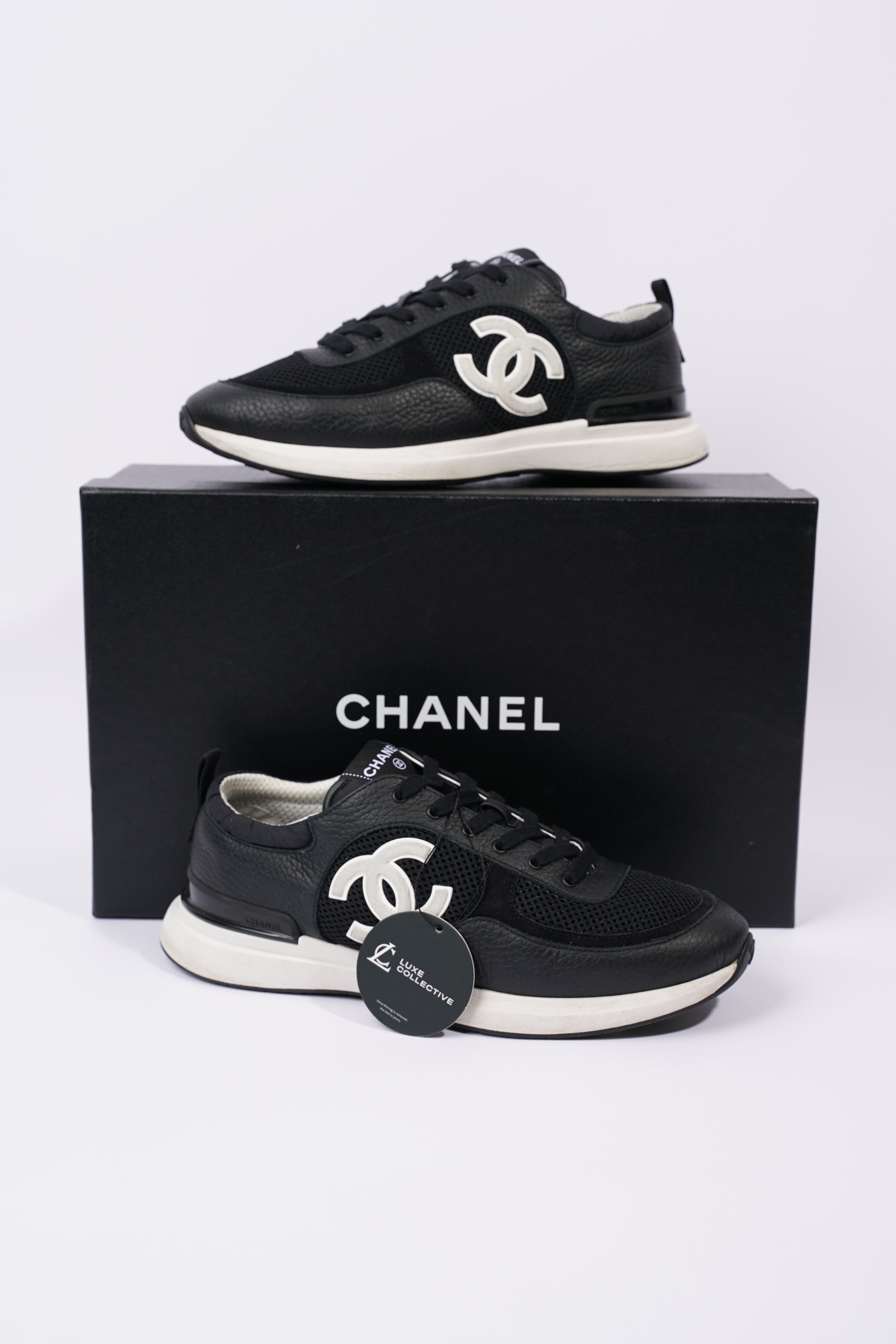 Chanel Mens CC Logo Black / White EU 43 / UK 9