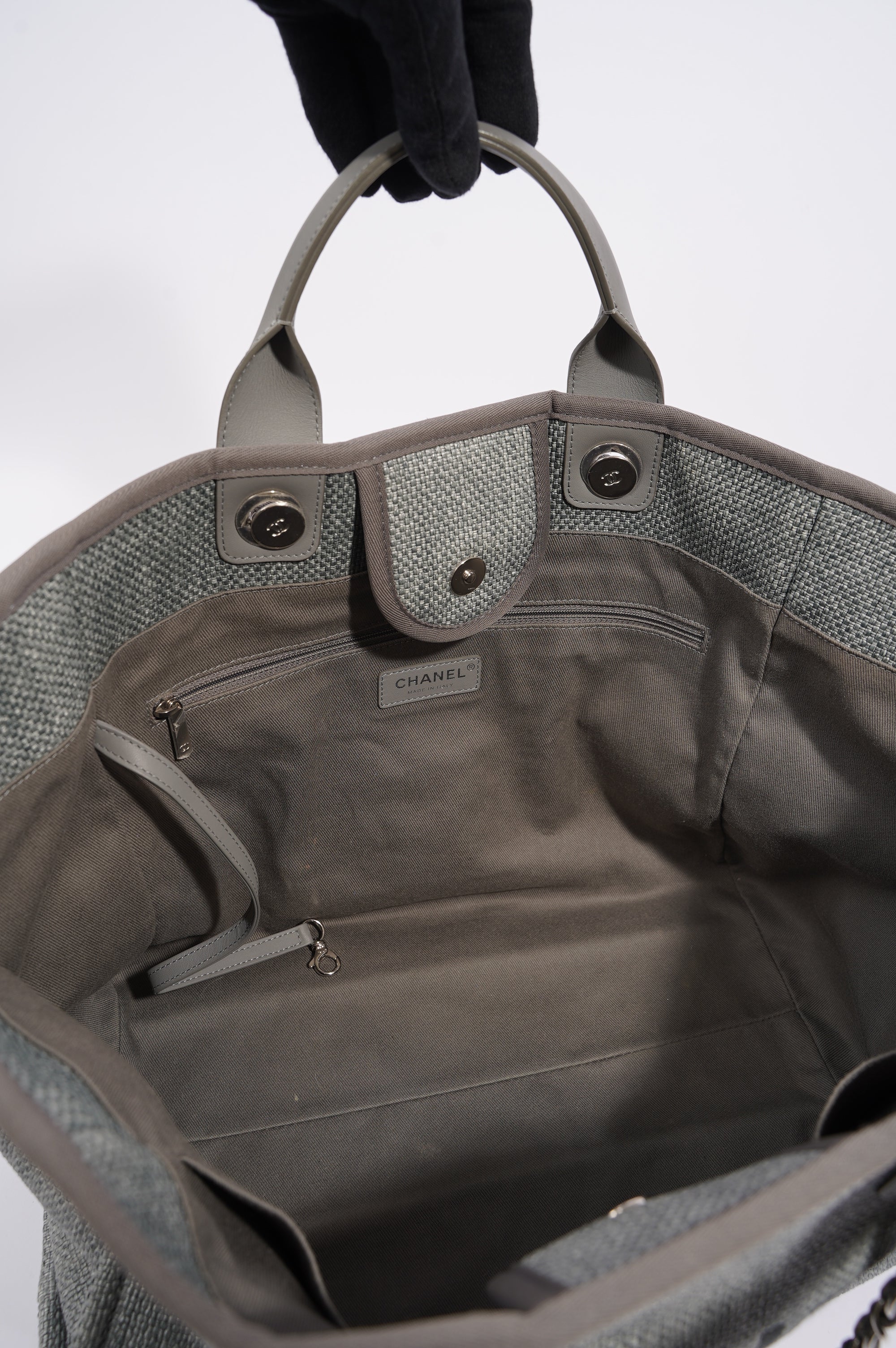Chanel Womens Deauville Bag Grey Canvas Small