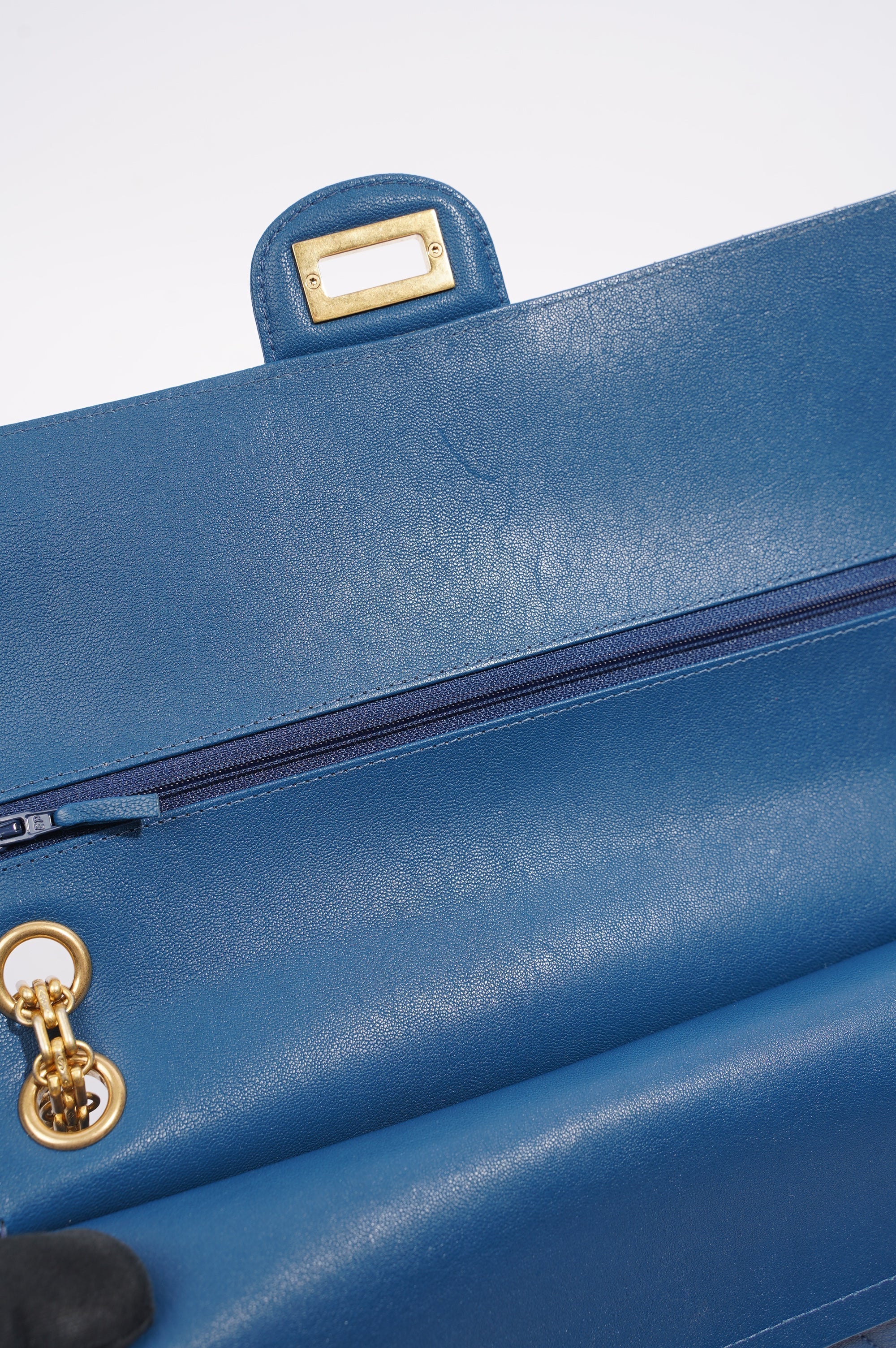 Chanel Womens Lambskin Reissue 2.55 Blue Leather