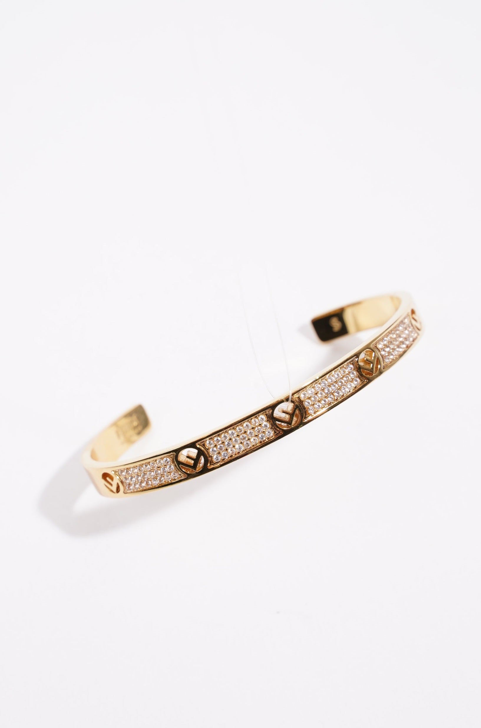 Fendi Womens F Bracelet Golden Finish Brass Small