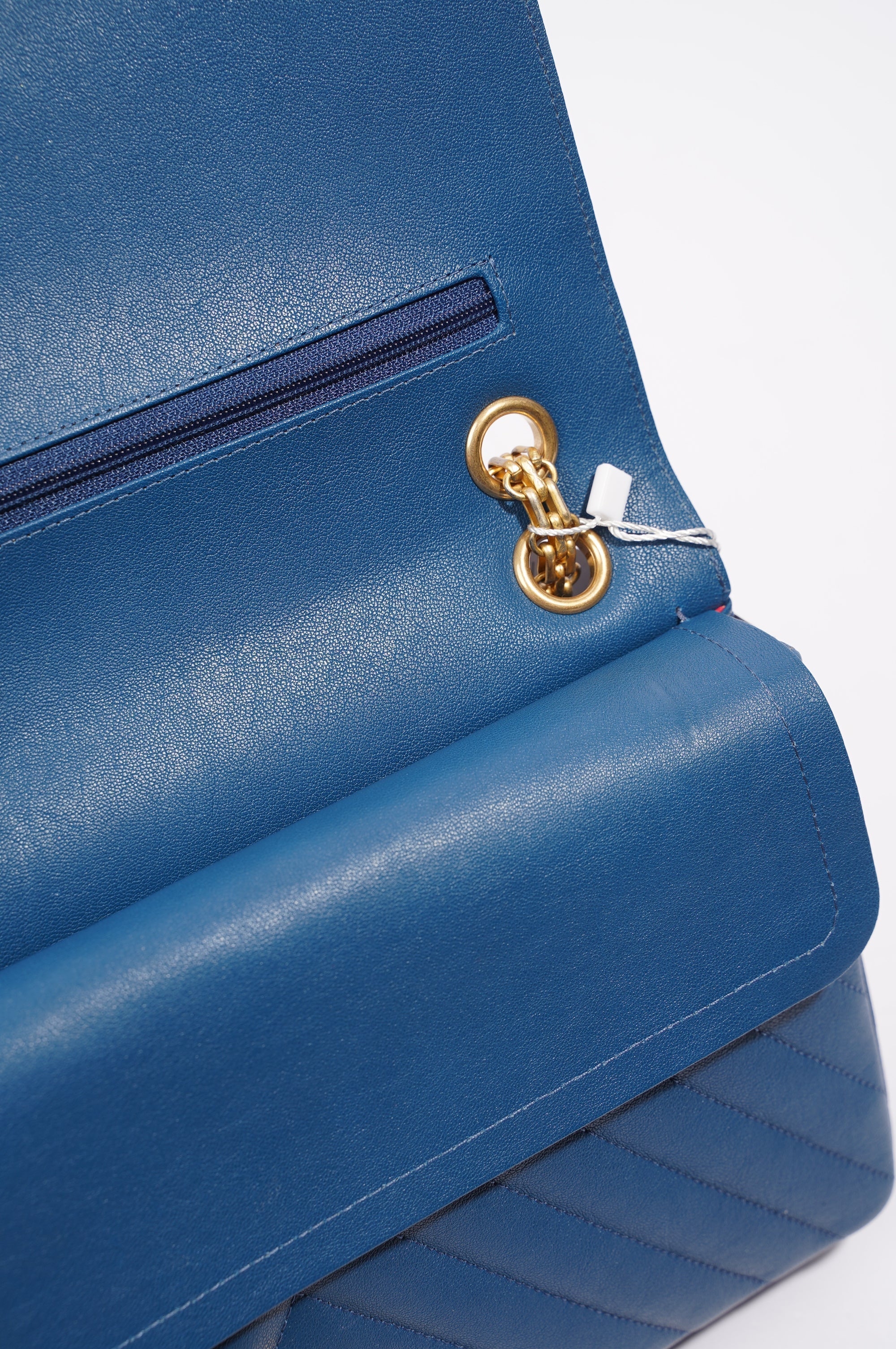 Chanel Womens Lambskin Reissue 2.55 Blue Leather