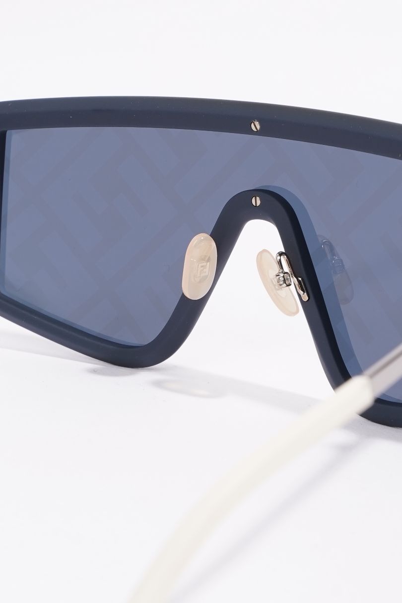 Fendi Womens Fendi FF Sunglasses Blue / Metallic Acetate 145