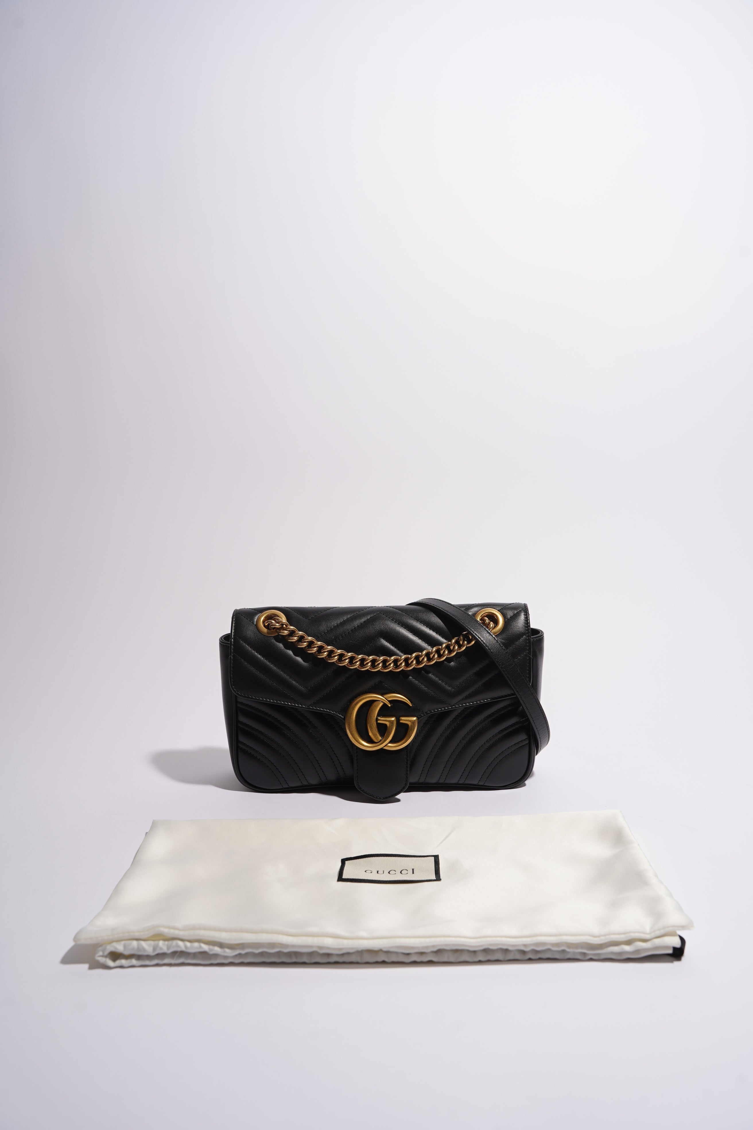 Gucci Womens Marmont Flap Black / Gold Small