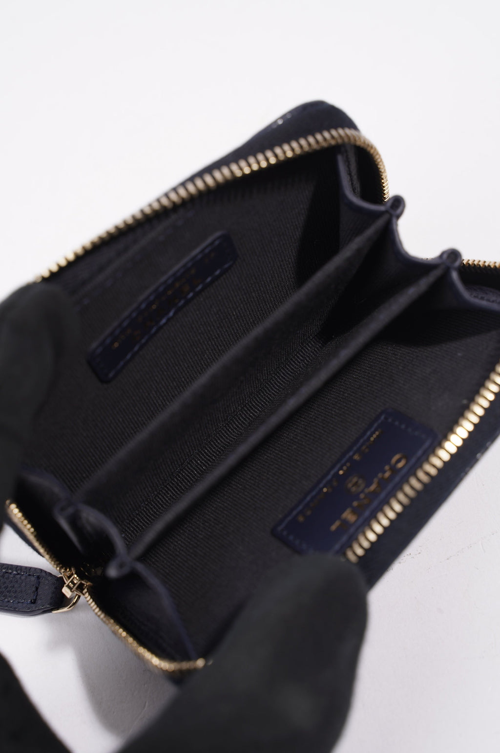 Chanel Womens Caviar Leather Purse Navy Hearts