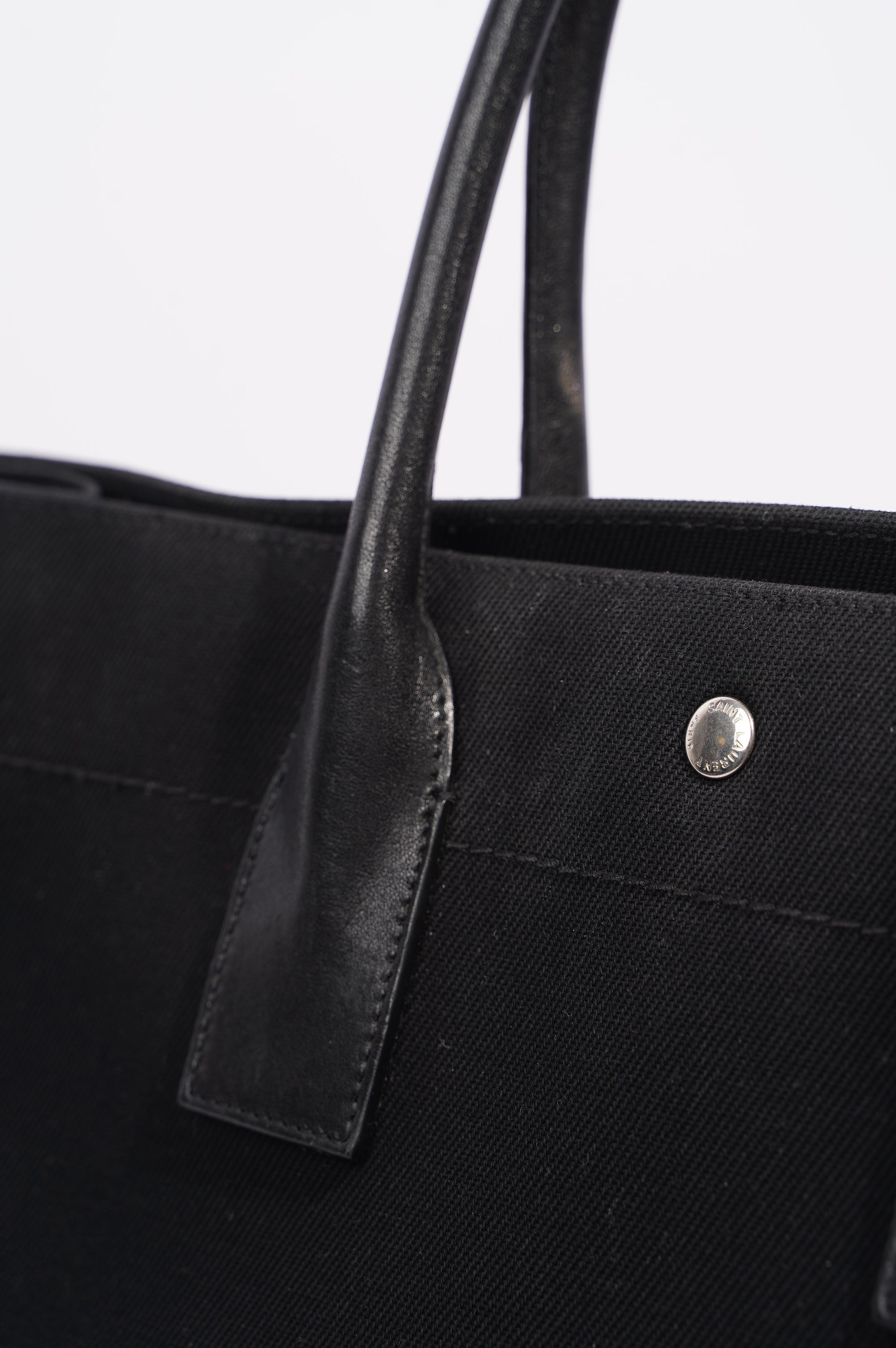 Saint Laurent Womens Rive Gauche Tote Black / White Large