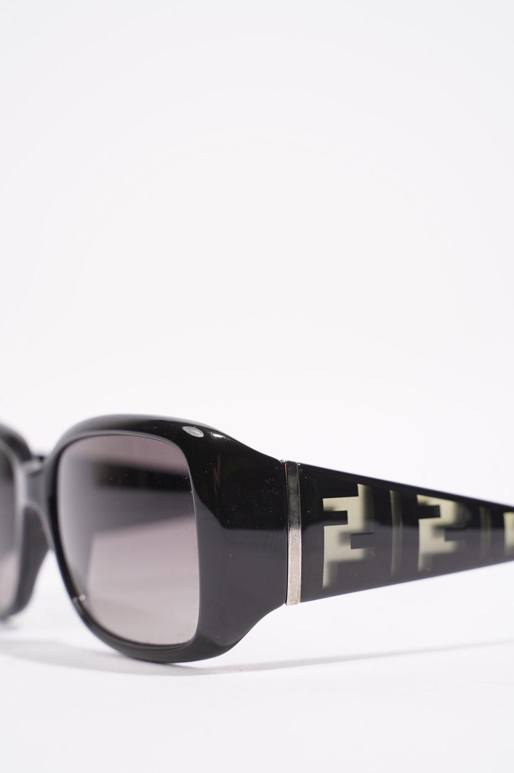 Fendi Womens Zucca Sunglasses Black 130
