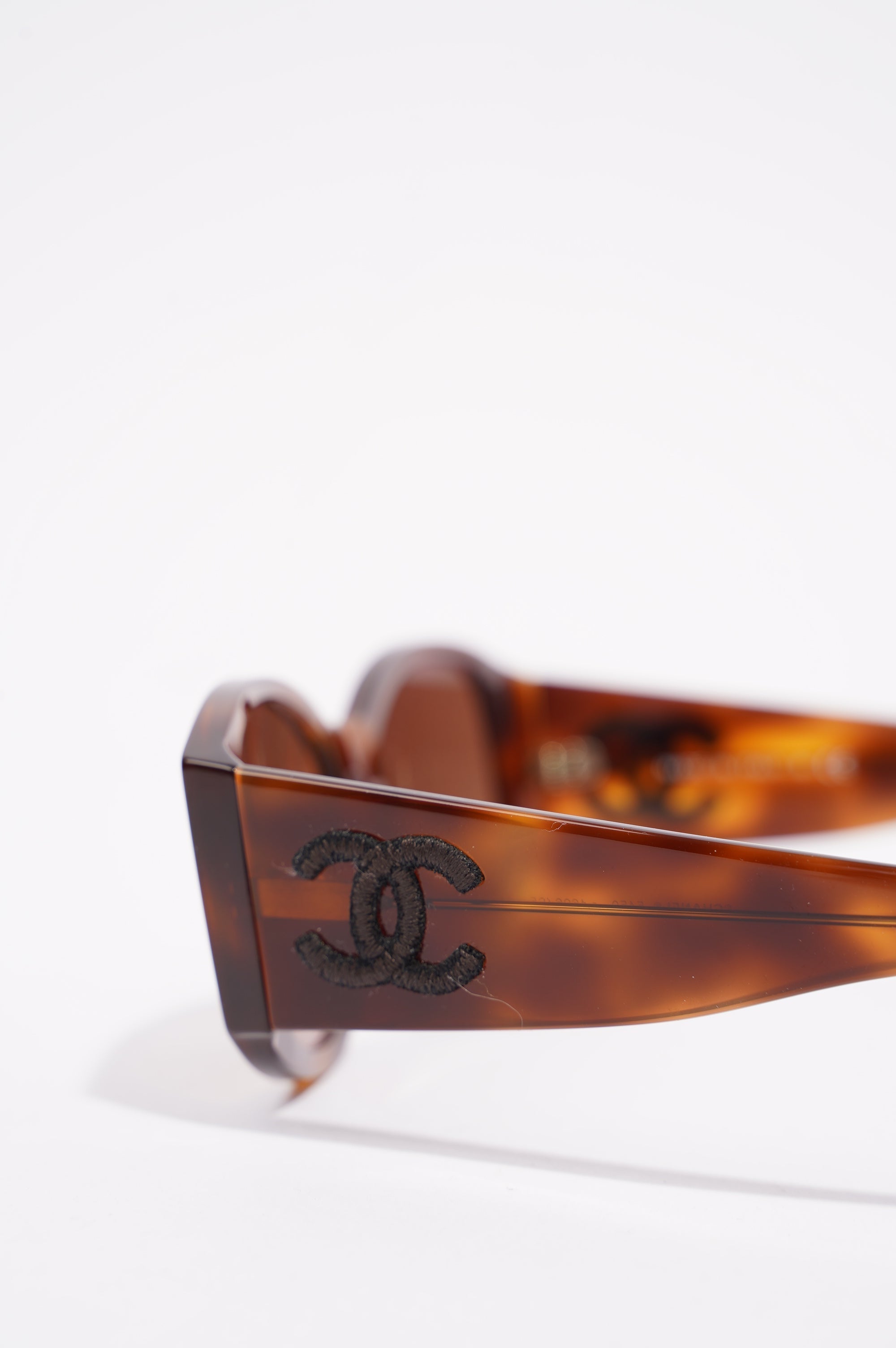 Chanel Womens 5450 Sunglasses Tortoise Shell 140