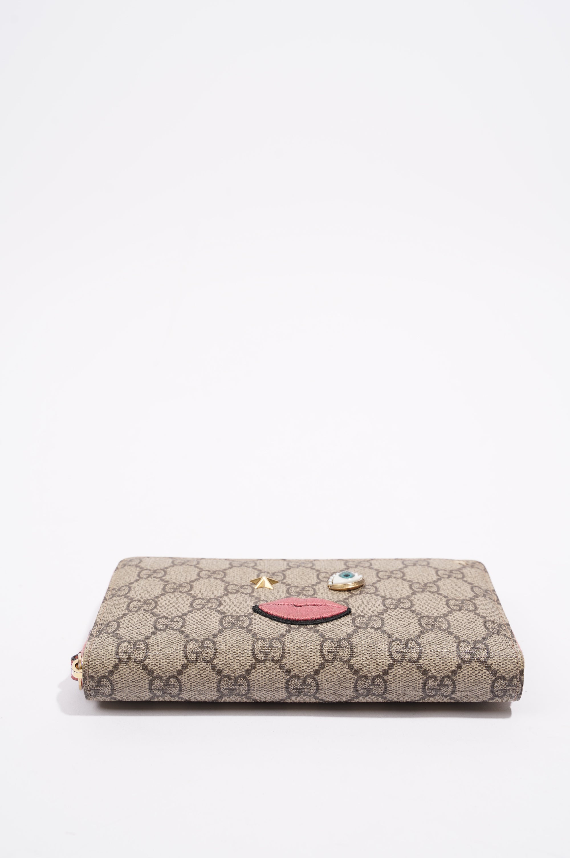 Gucci Womens Zip Around Wallet With Face Applique Supreme