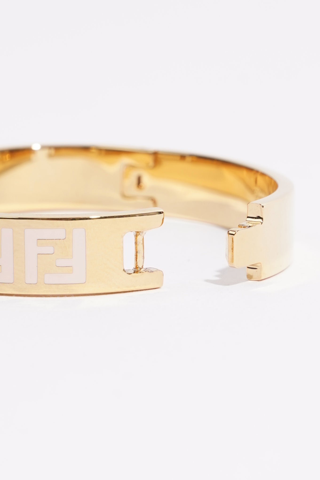 Fendi Womens FF Bracelet Gold Finish Base Metal Small