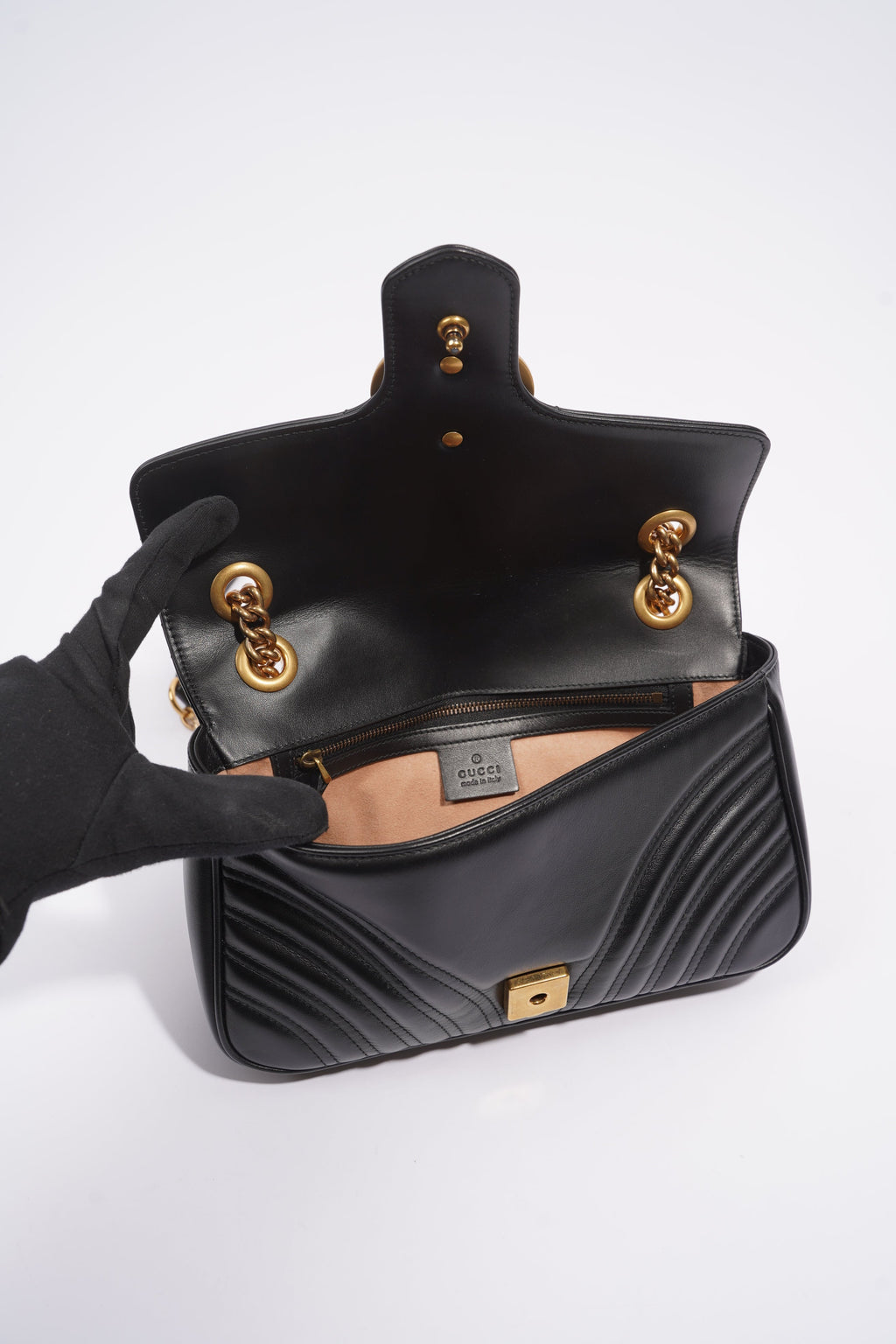 Gucci Womens Marmont Flap Black / Gold Small