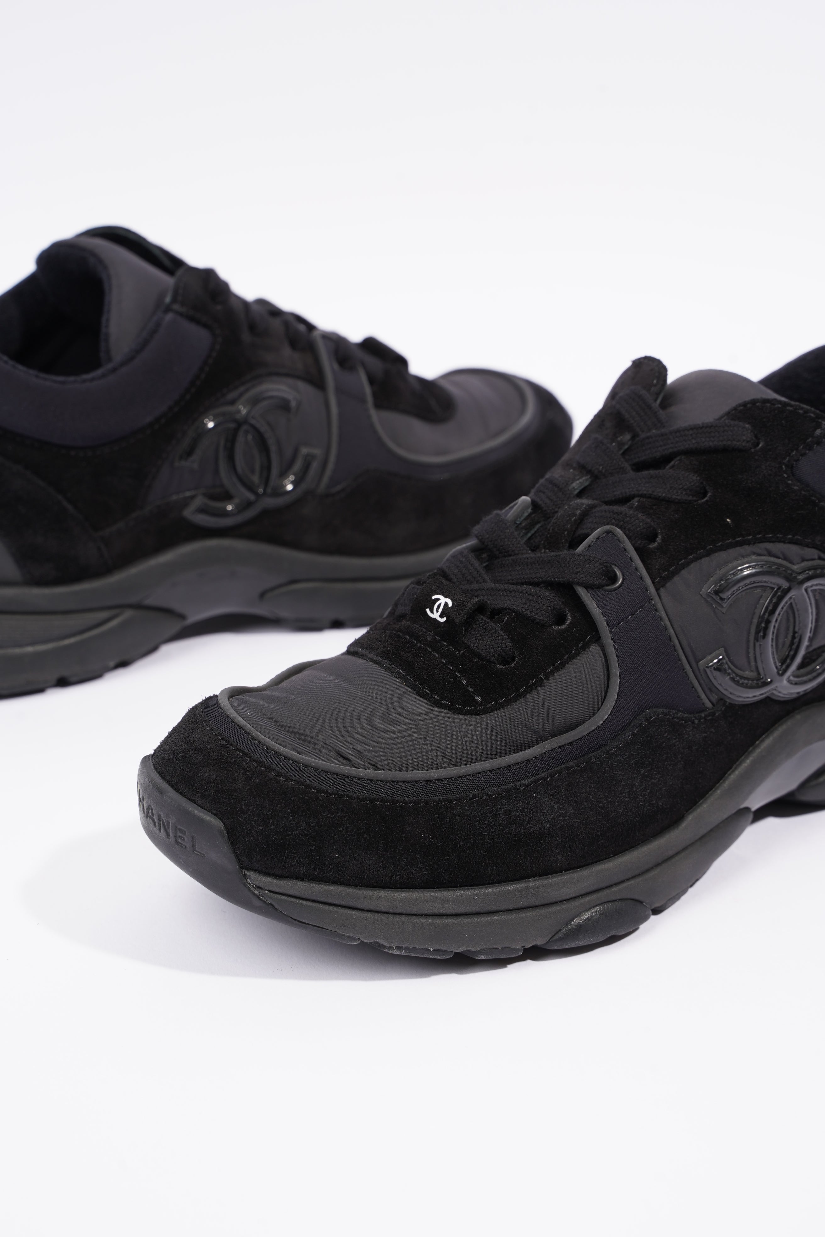 Chanel Womens CC Logo Black EU 38 / UK 5