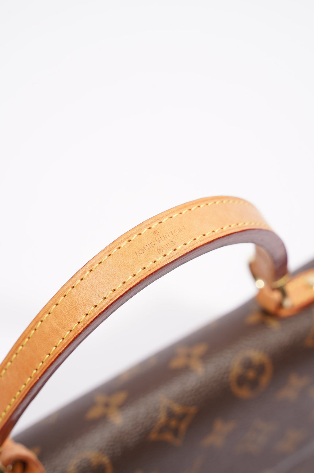 Louis Vuitton Womens Cluny Bag Monogram Canvas BB