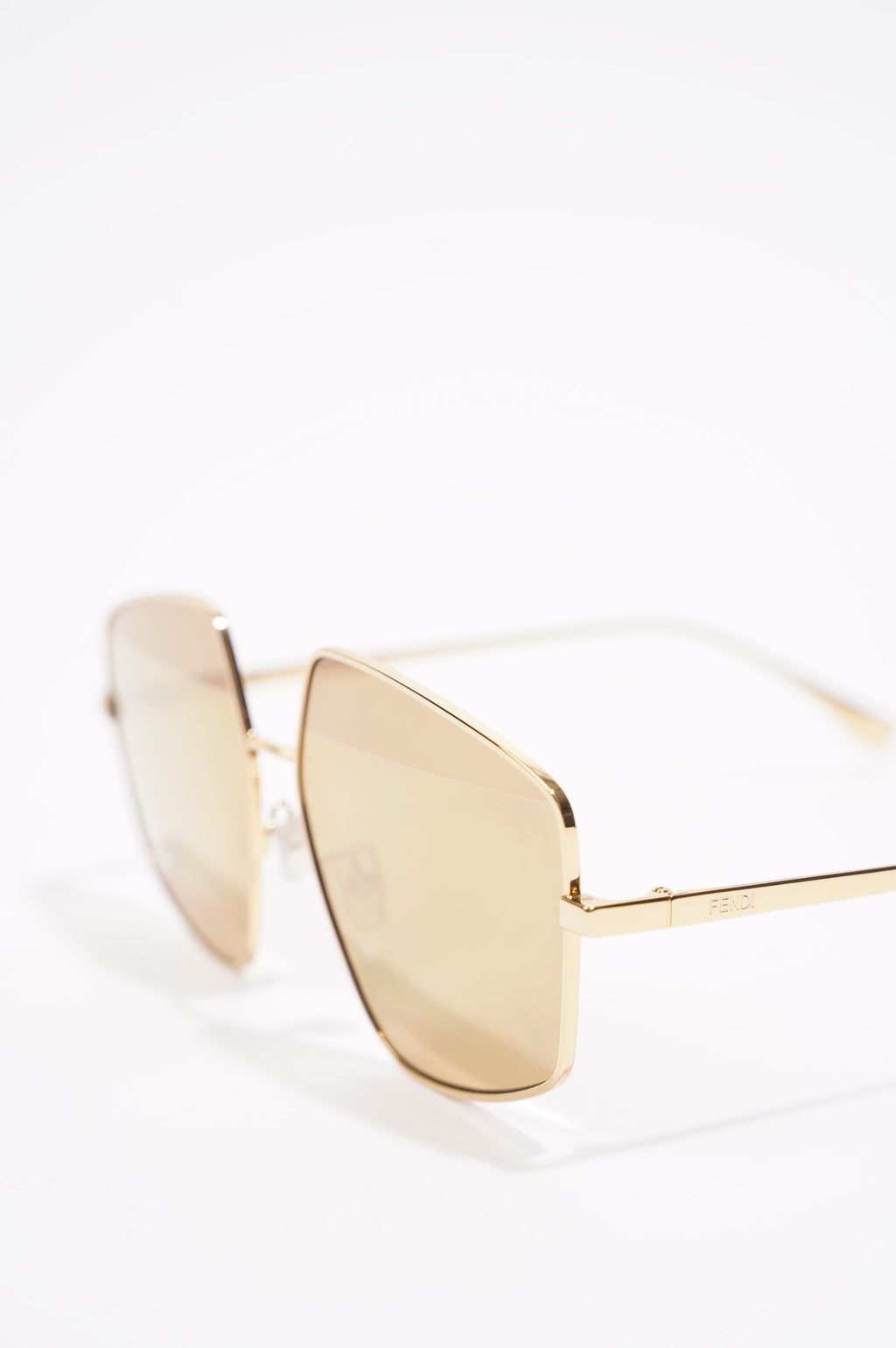 Fendi Womens FE40016U Sunglasses Metallic Base Metal / Acetate 140