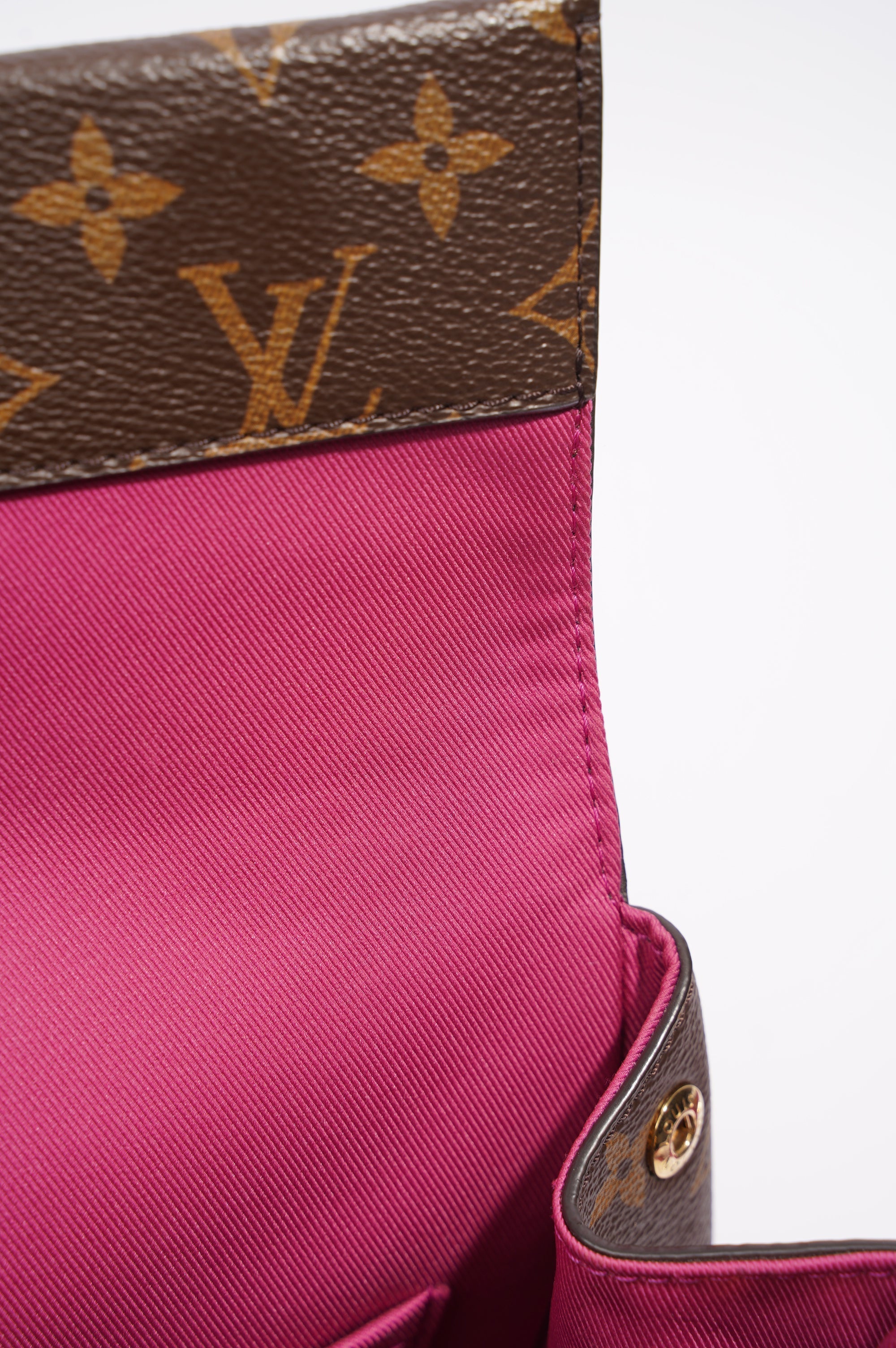 Louis Vuitton Womens Cluny Bag Monogram Canvas BB