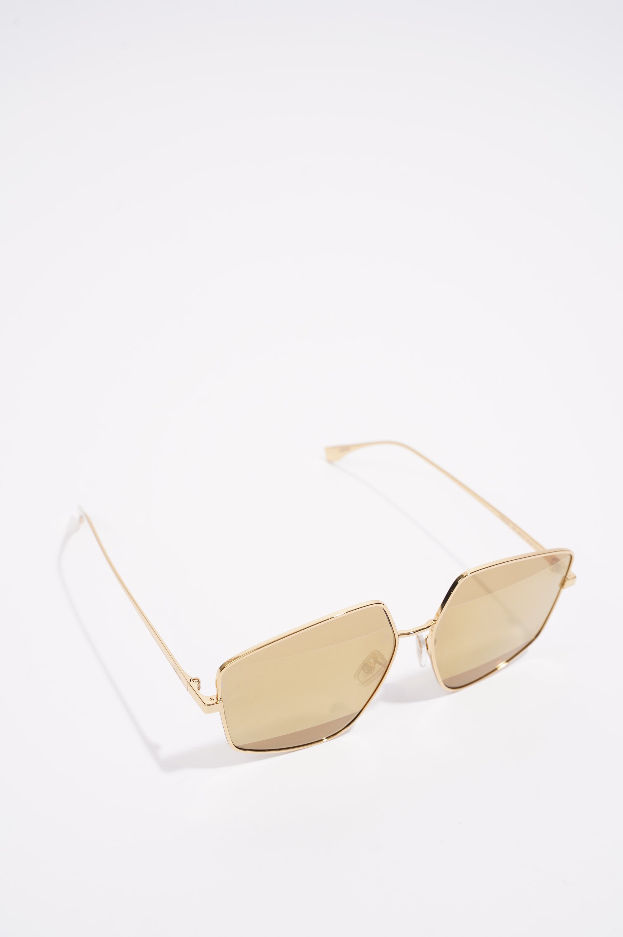 Fendi Womens FE40016U Sunglasses Metallic Base Metal / Acetate 140