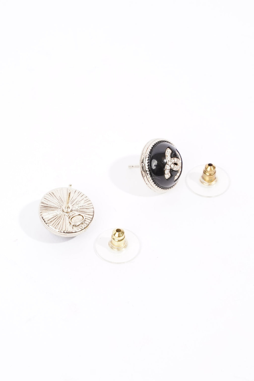 Chanel Womens CC Earrings Black / Silver