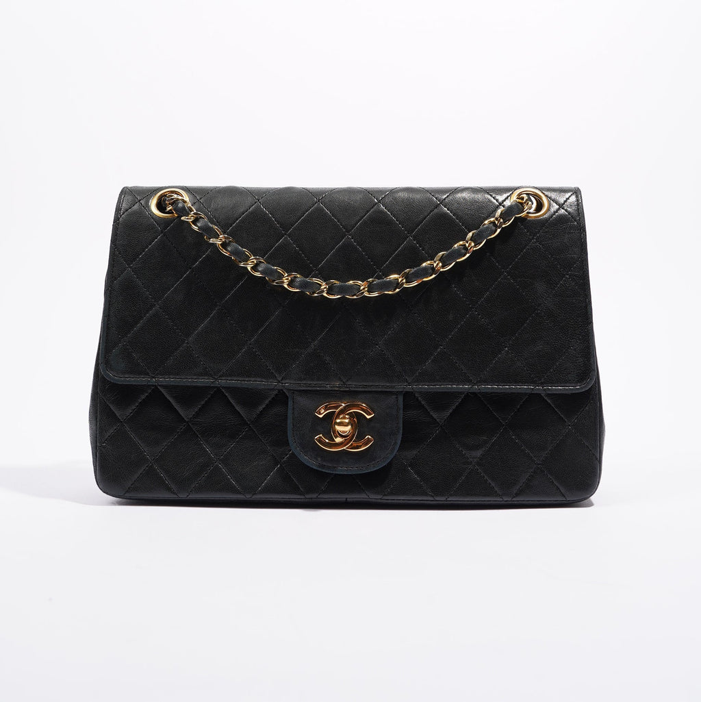 Chanel Womens Vintage Lambskin Classic Flap Black Medium