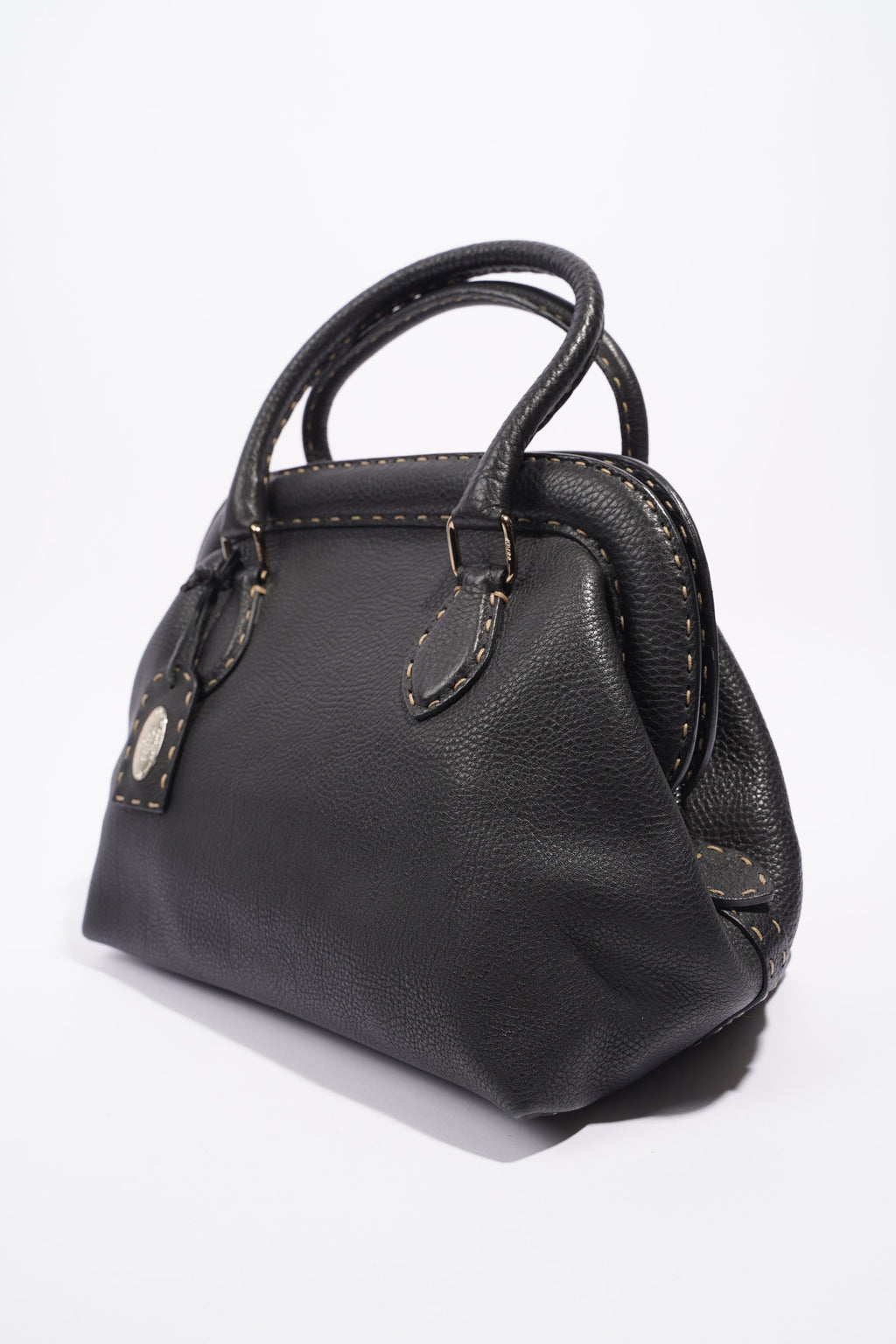 Fendi Womens Selleria Handbag Black