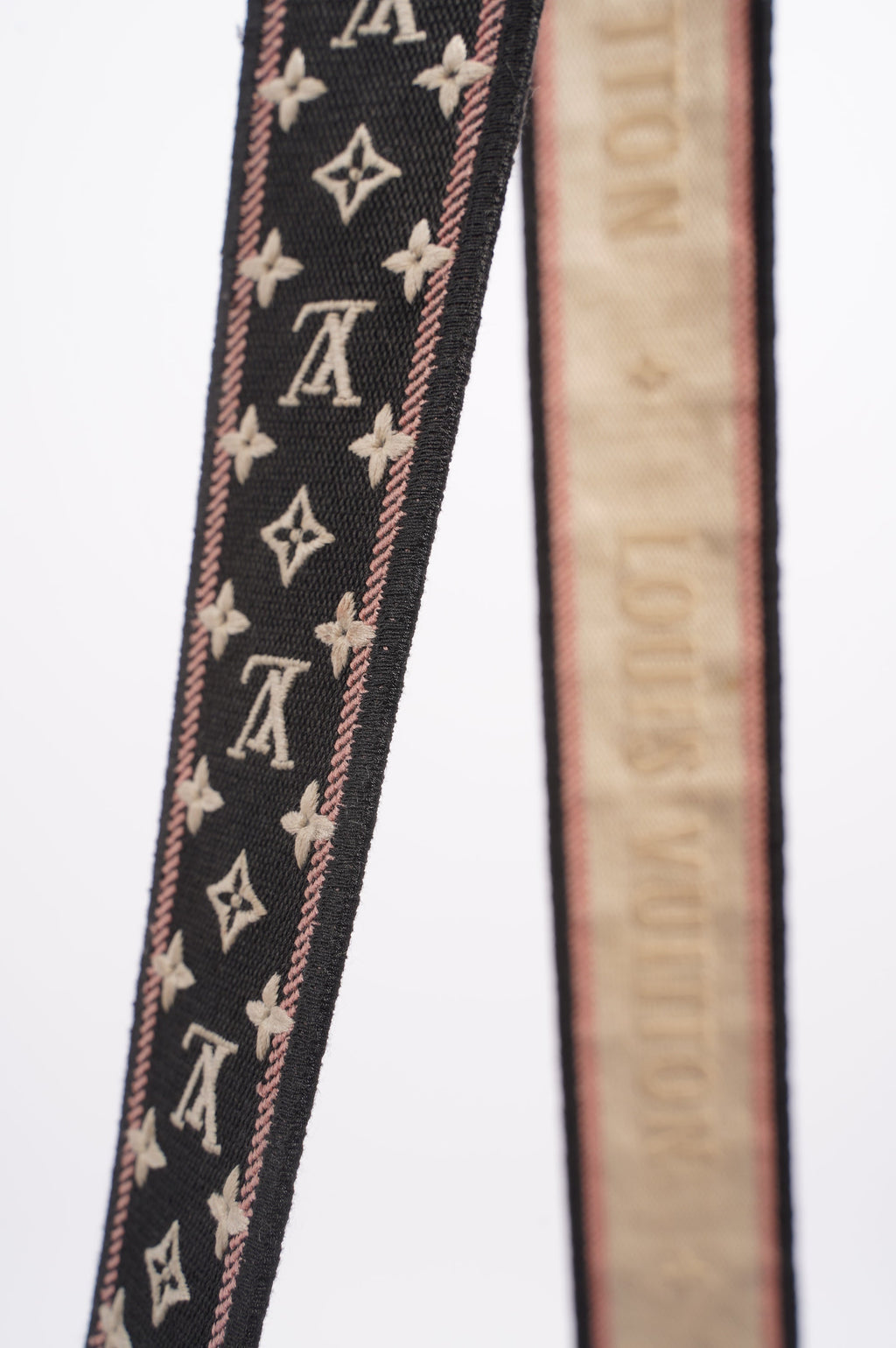 Louis Vuitton Womens Twist Black Epi Leather