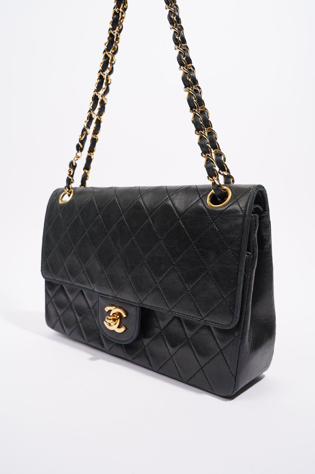 Chanel Womens Vintage Lambskin Classic Flap Black Medium