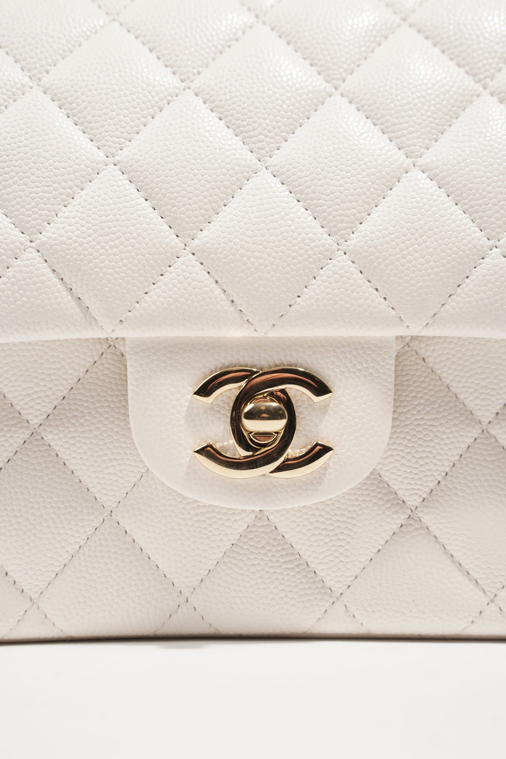 Chanel Womens Classic Flap White Caviar Small