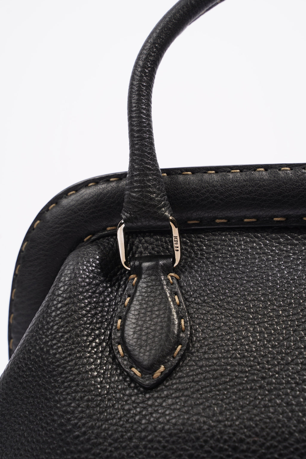 Fendi Womens Selleria Handbag Black