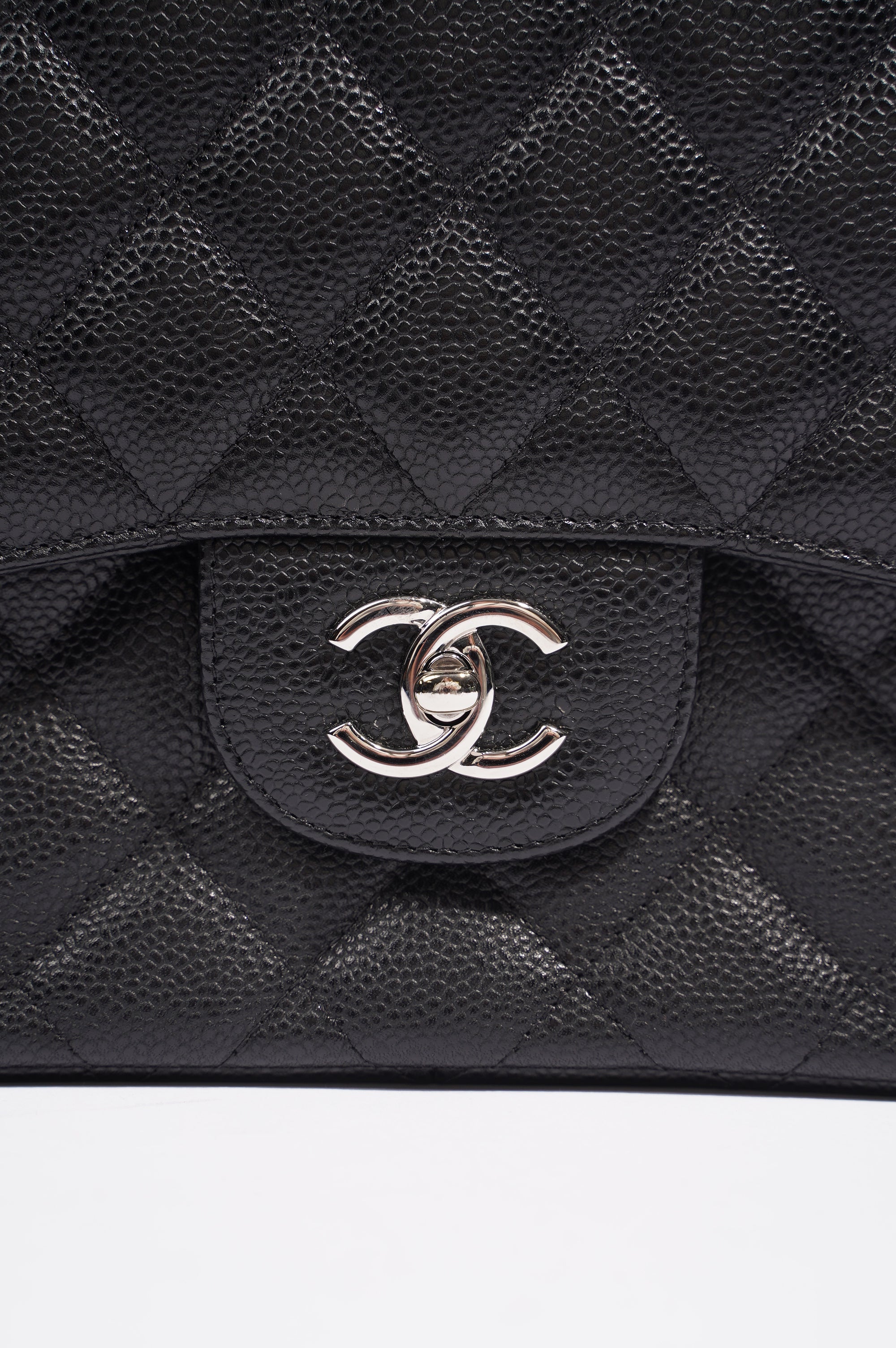 Chanel Womens Classic Flap Black Caviar Large