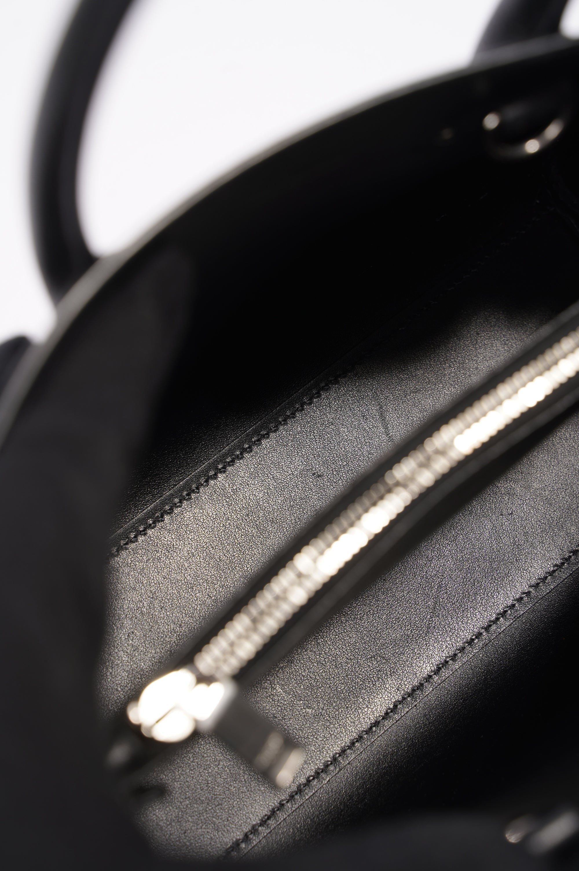 Saint Laurent Womens Sac De Jour Black Baby