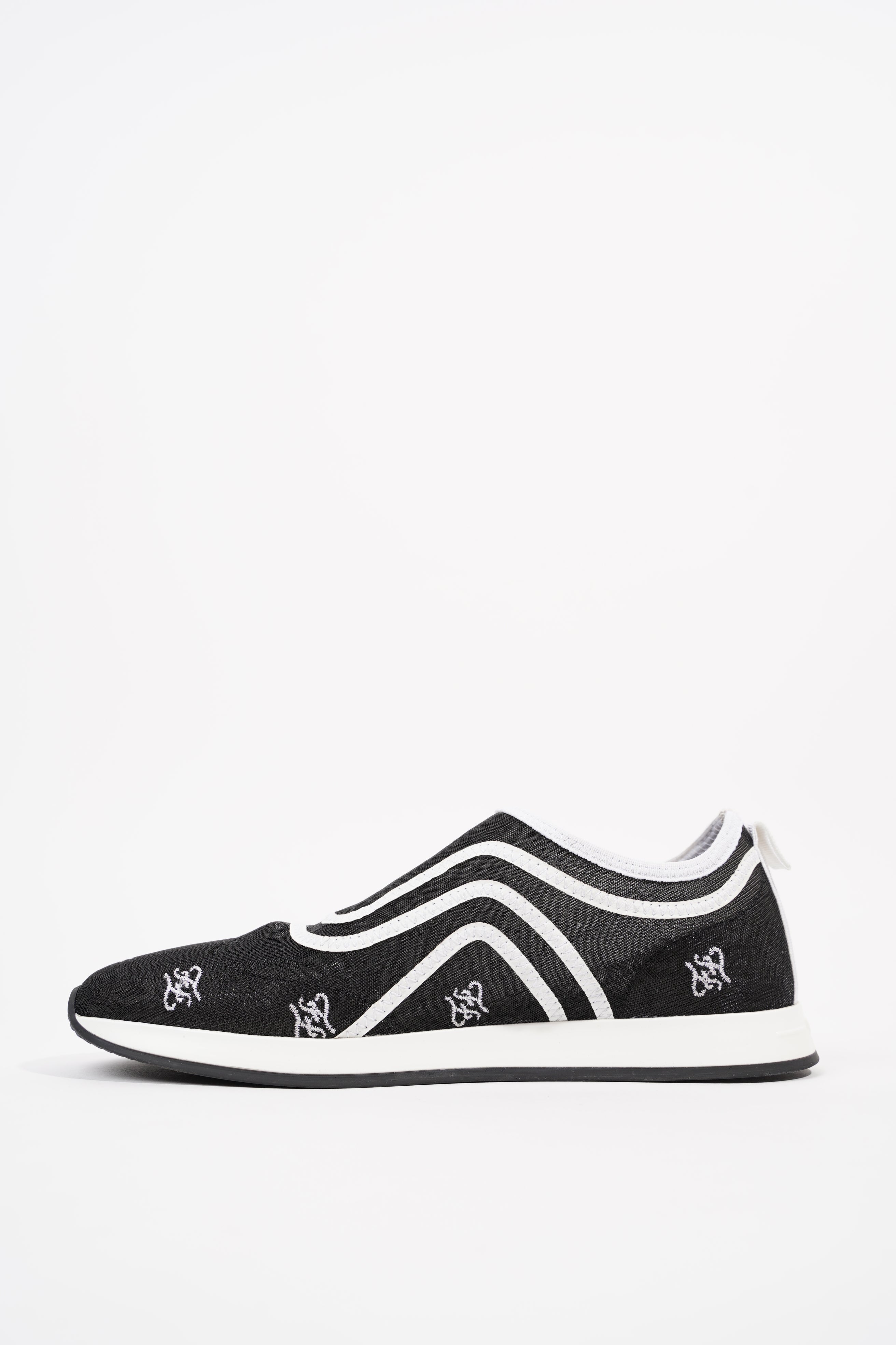 Fendi Womens Freedom Sneaker Black White EU 36.5 / UK 3.5