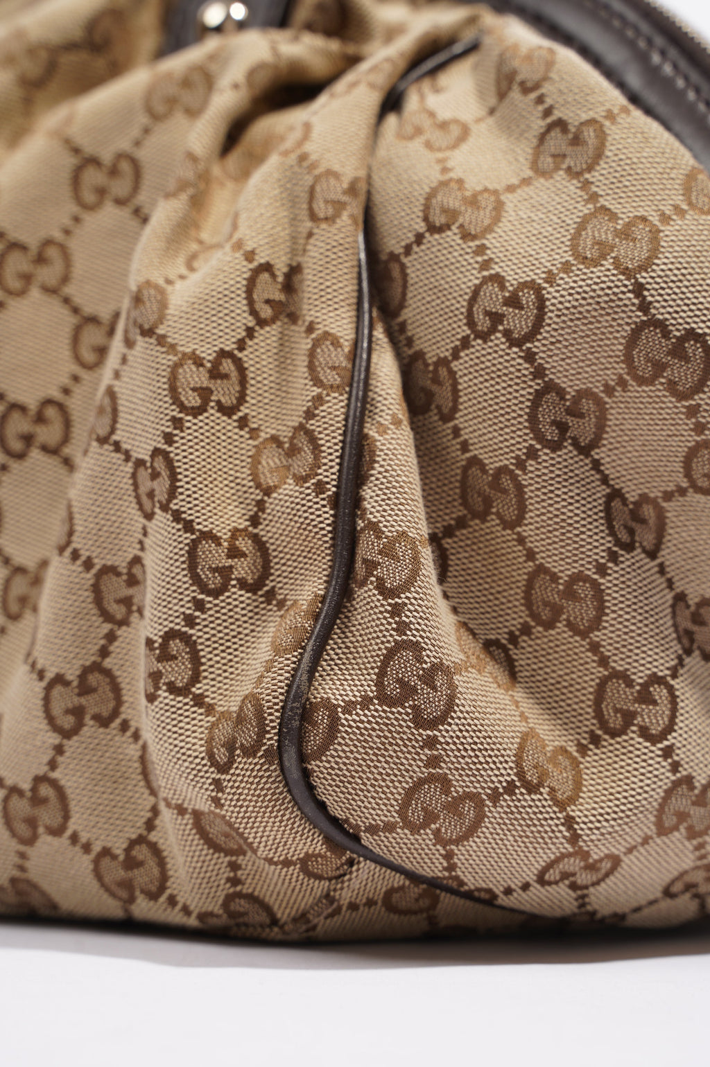 Gucci Womens Sukey 2Way Boston Bag Supreme