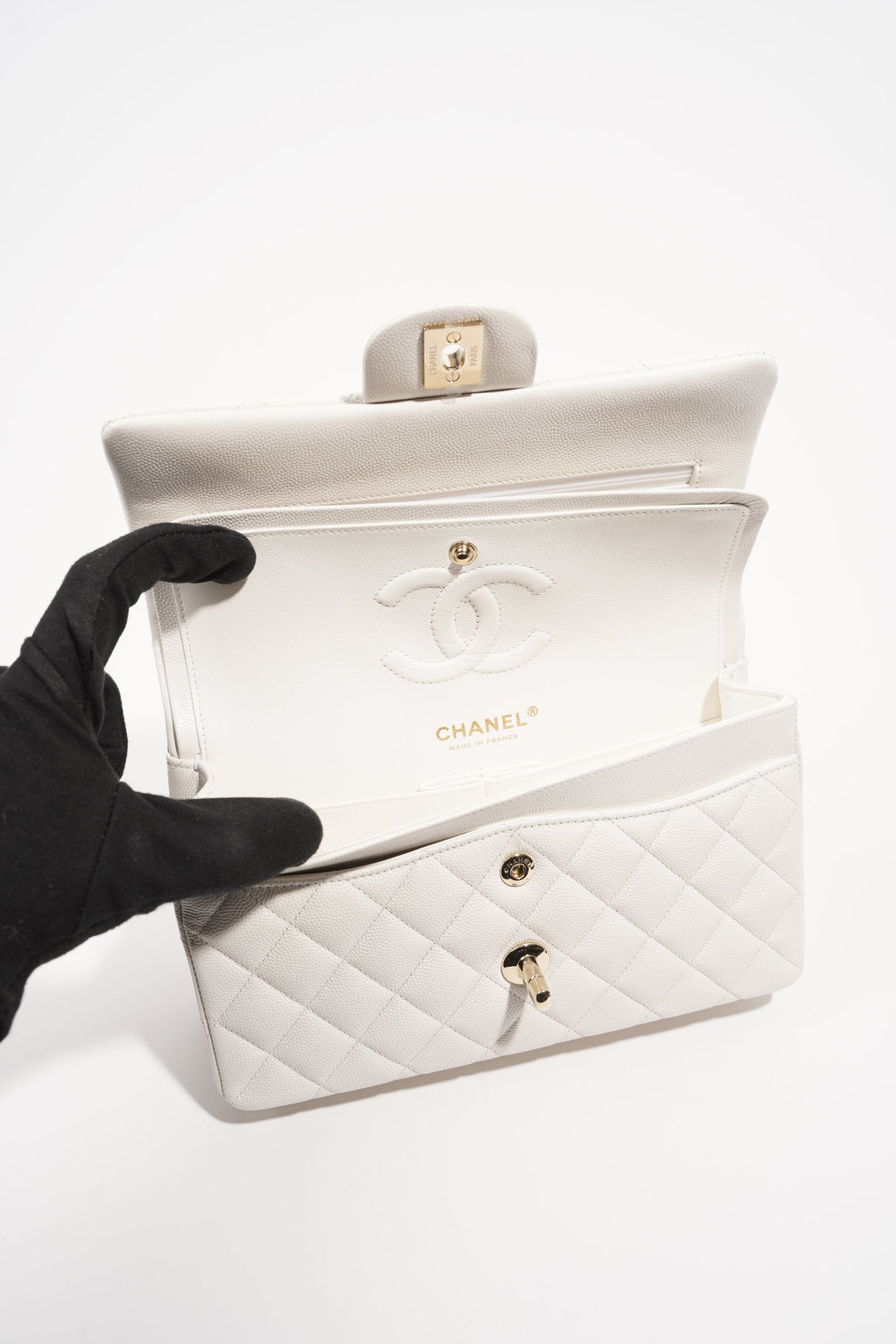 Chanel Womens Classic Flap White Caviar Small