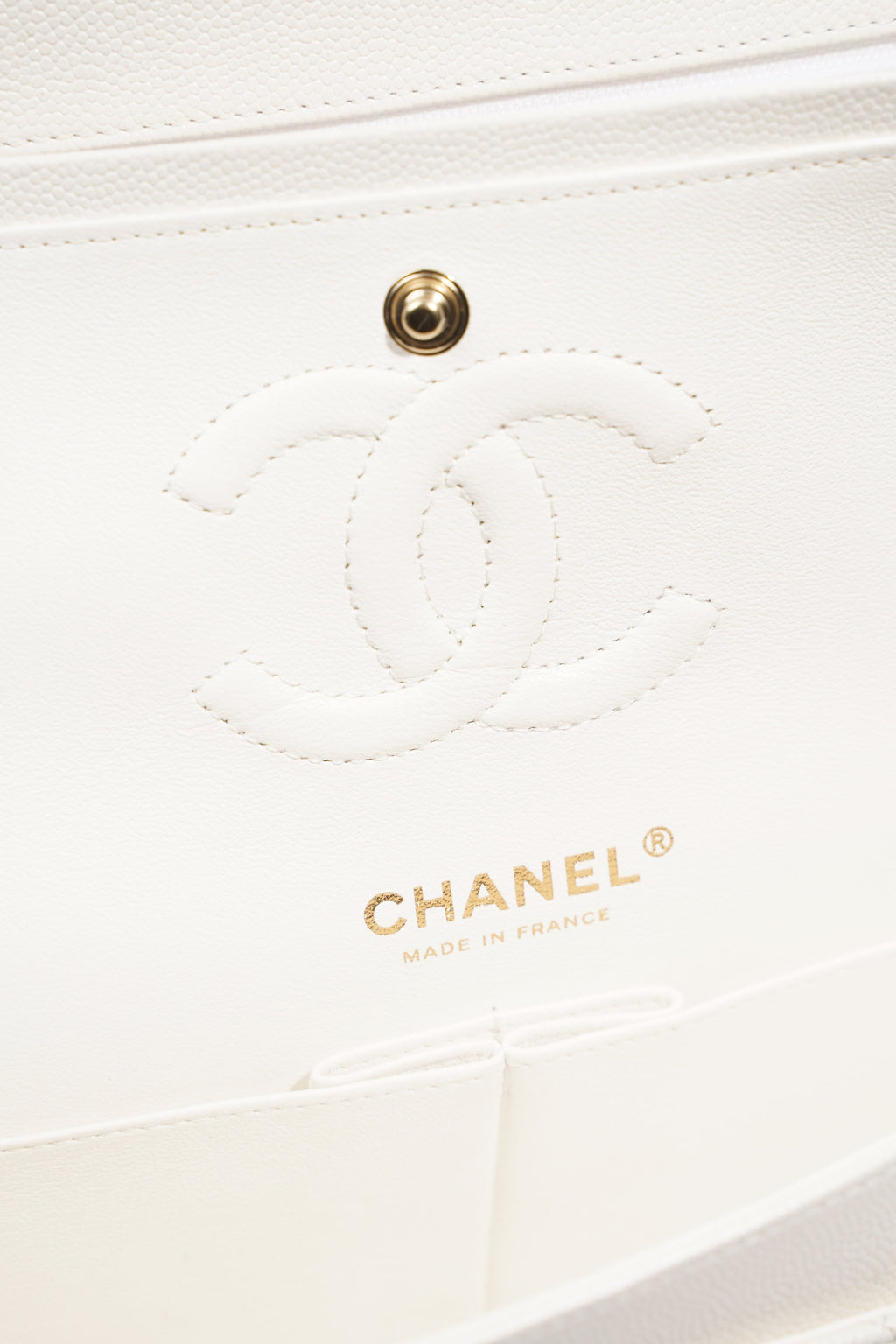 Chanel Womens Classic Flap White Caviar Small
