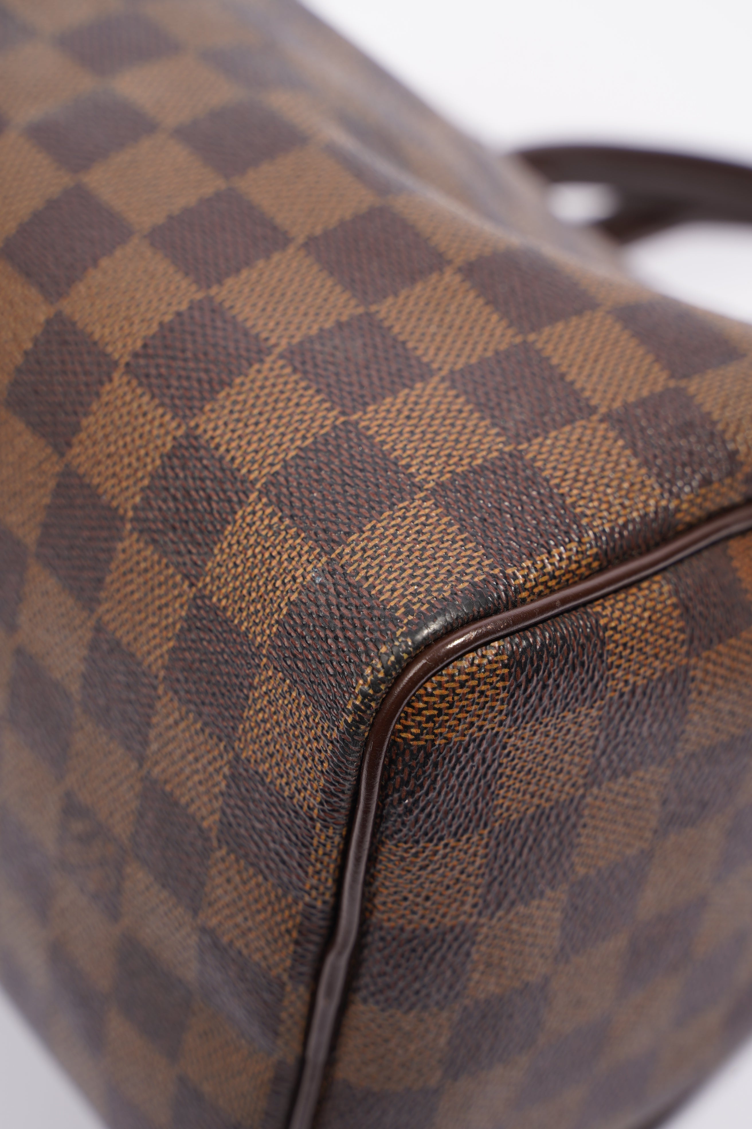 Louis Vuitton Womens Speedy Damier Ebene 25
