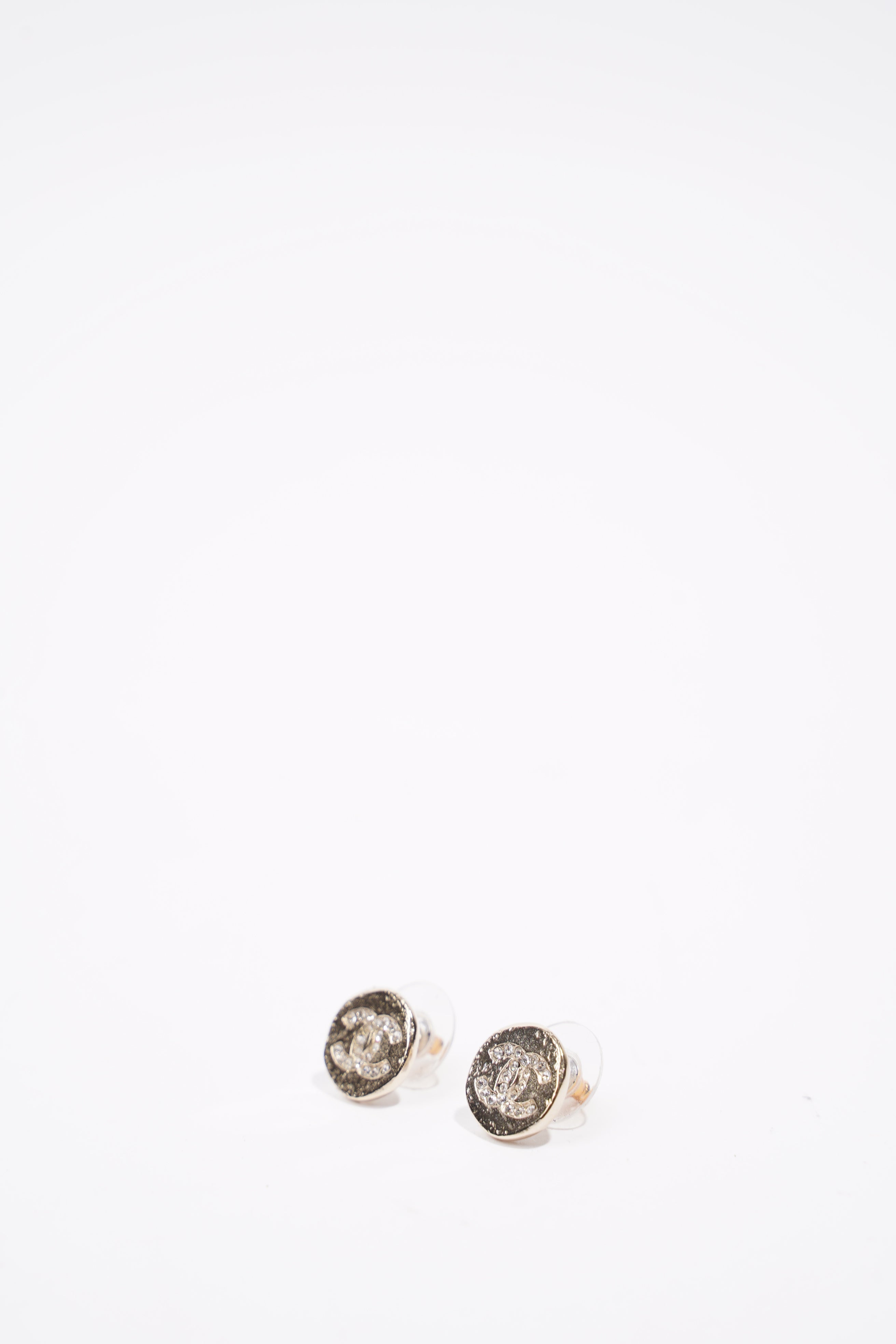 Chanel Womens Button Earrings Gold