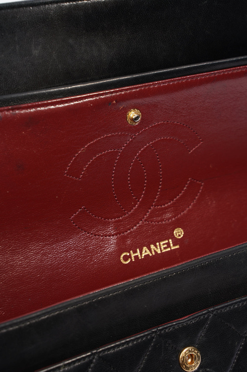 Chanel Womens Vintage Lambskin Classic Flap Black Medium
