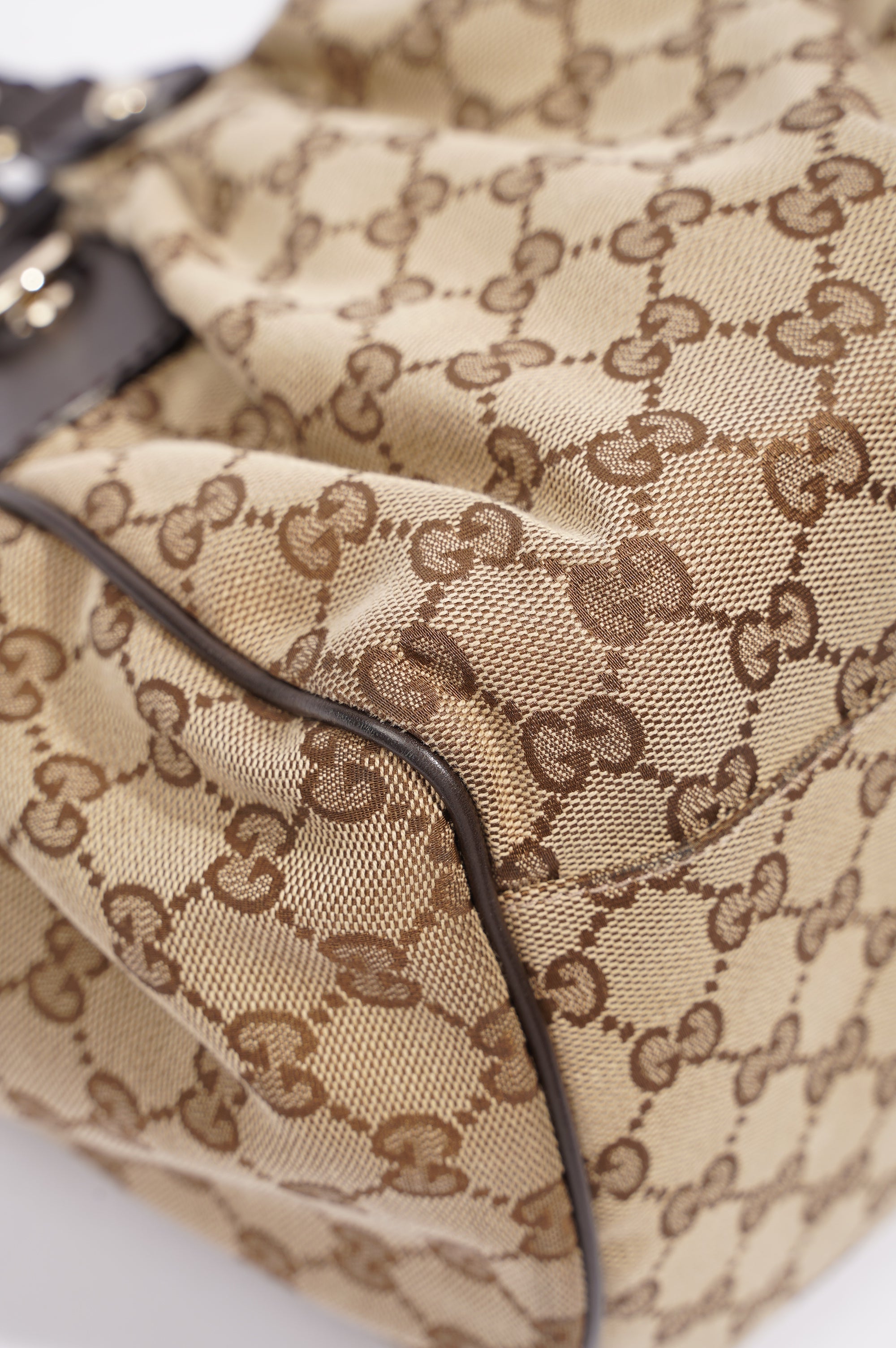 Gucci Womens Sukey 2Way Boston Bag Supreme