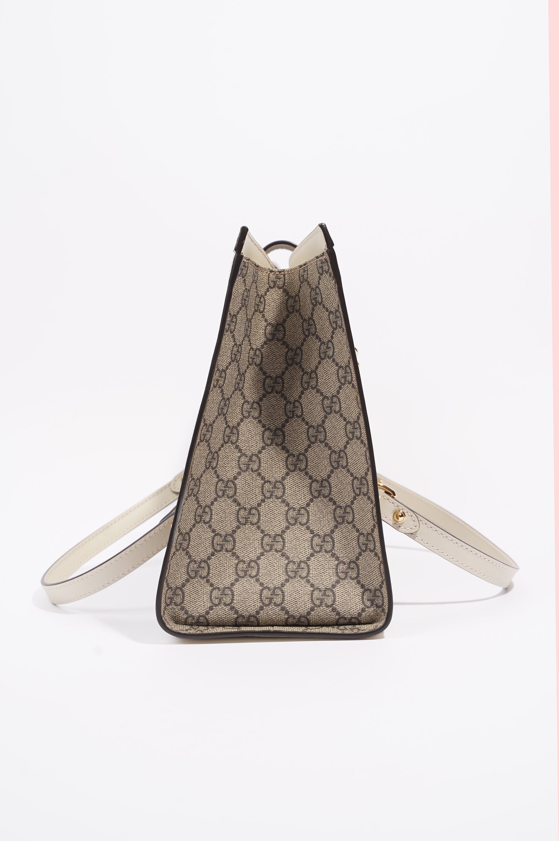 Gucci Womens Padlock Bag Supreme / White Medium