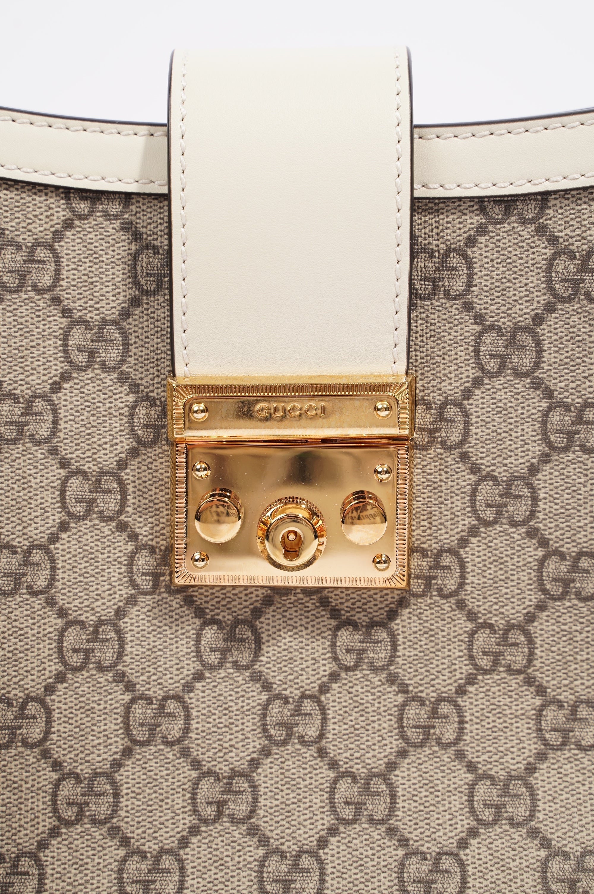 Gucci Womens Padlock Bag Supreme / White Medium