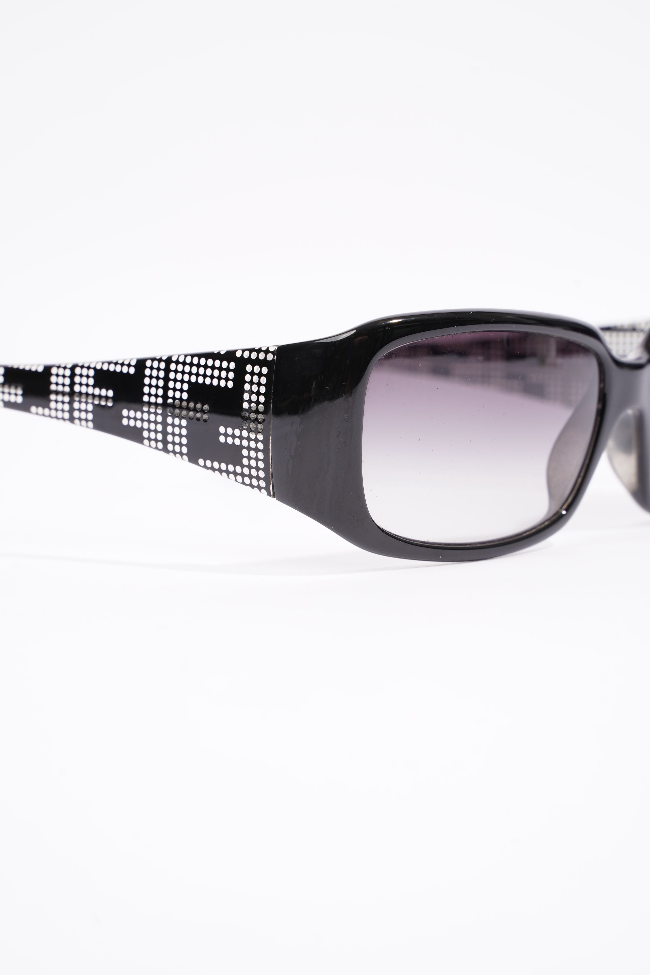 Fendi Womens Rectangular Frame Sunglasses Black Acetate 135