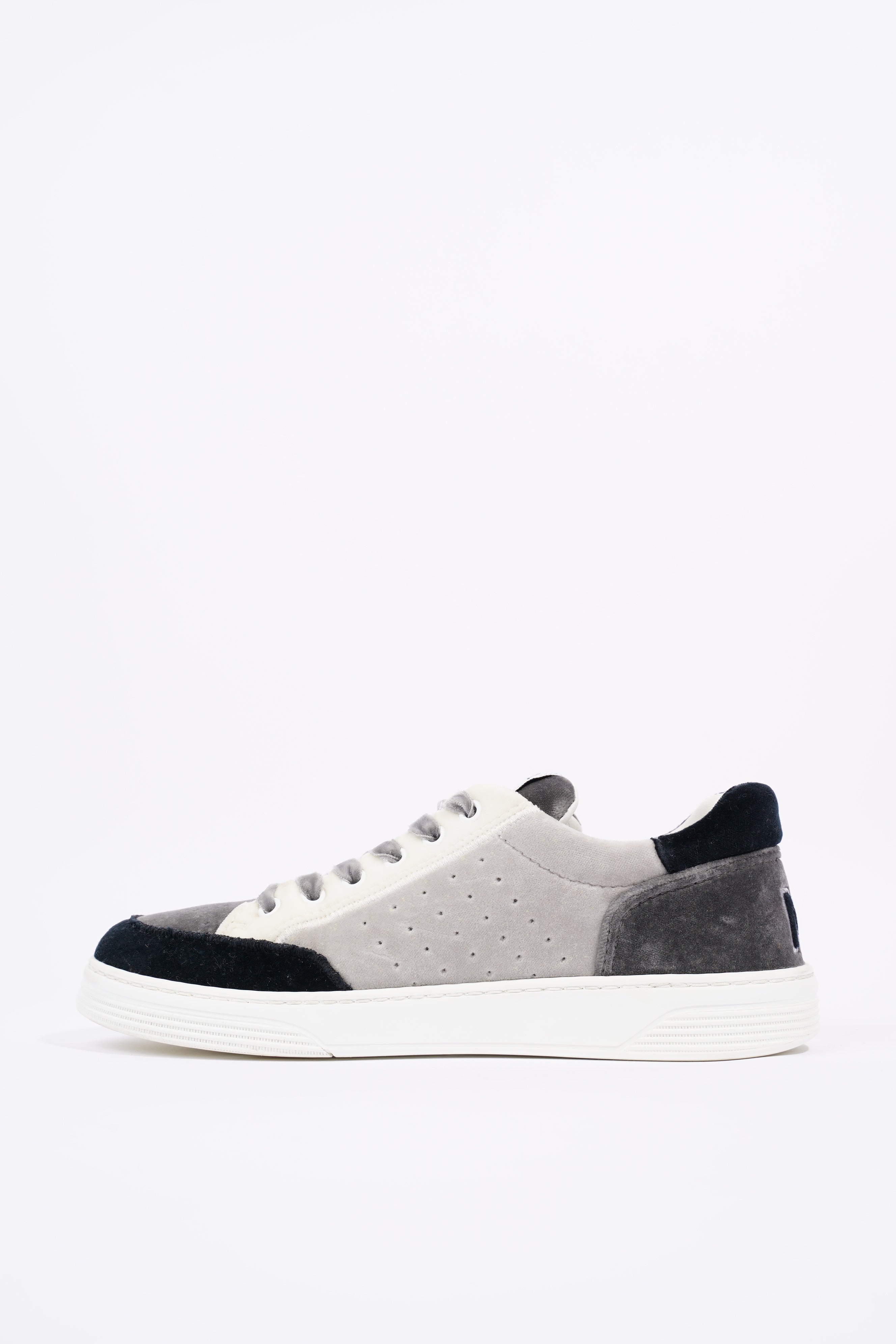 Chanel Womens Low Top Sneakers Grey / Navy / Cream EU 40.5 / UK 7.5