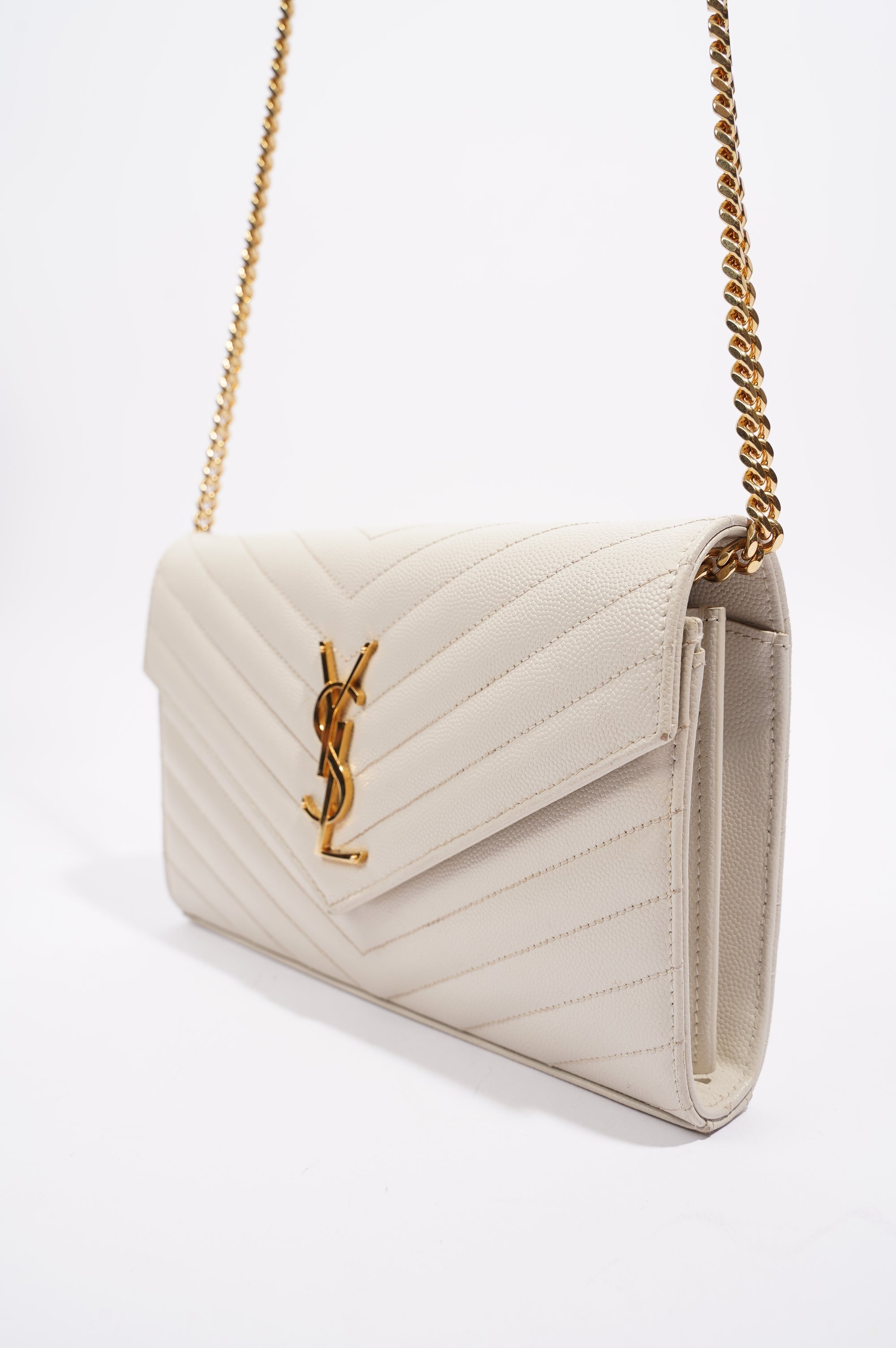 Saint Laurent Cassandra Chain Wallet White / Gold