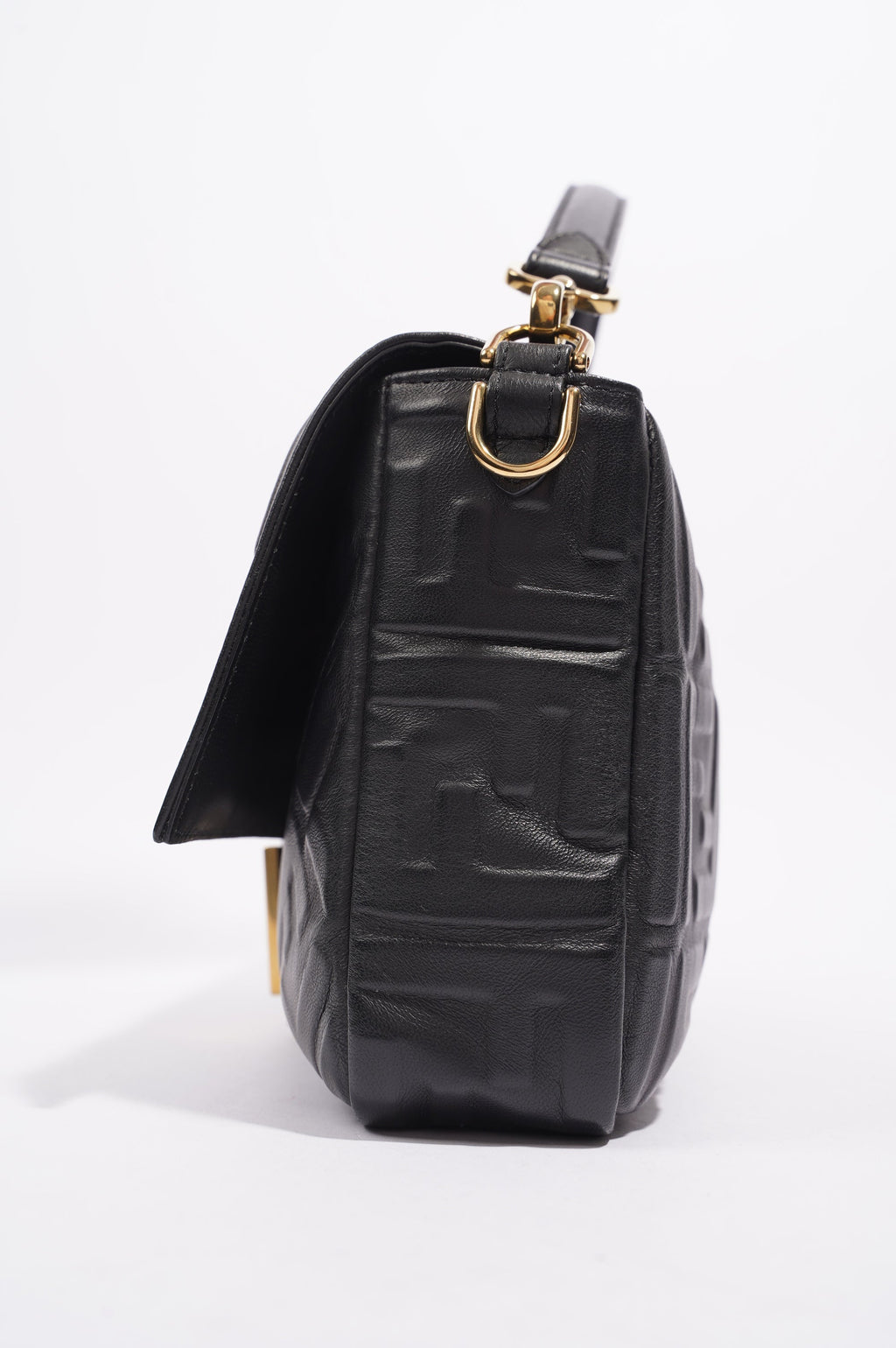 Fendi Womens Embossed F Baguette Black